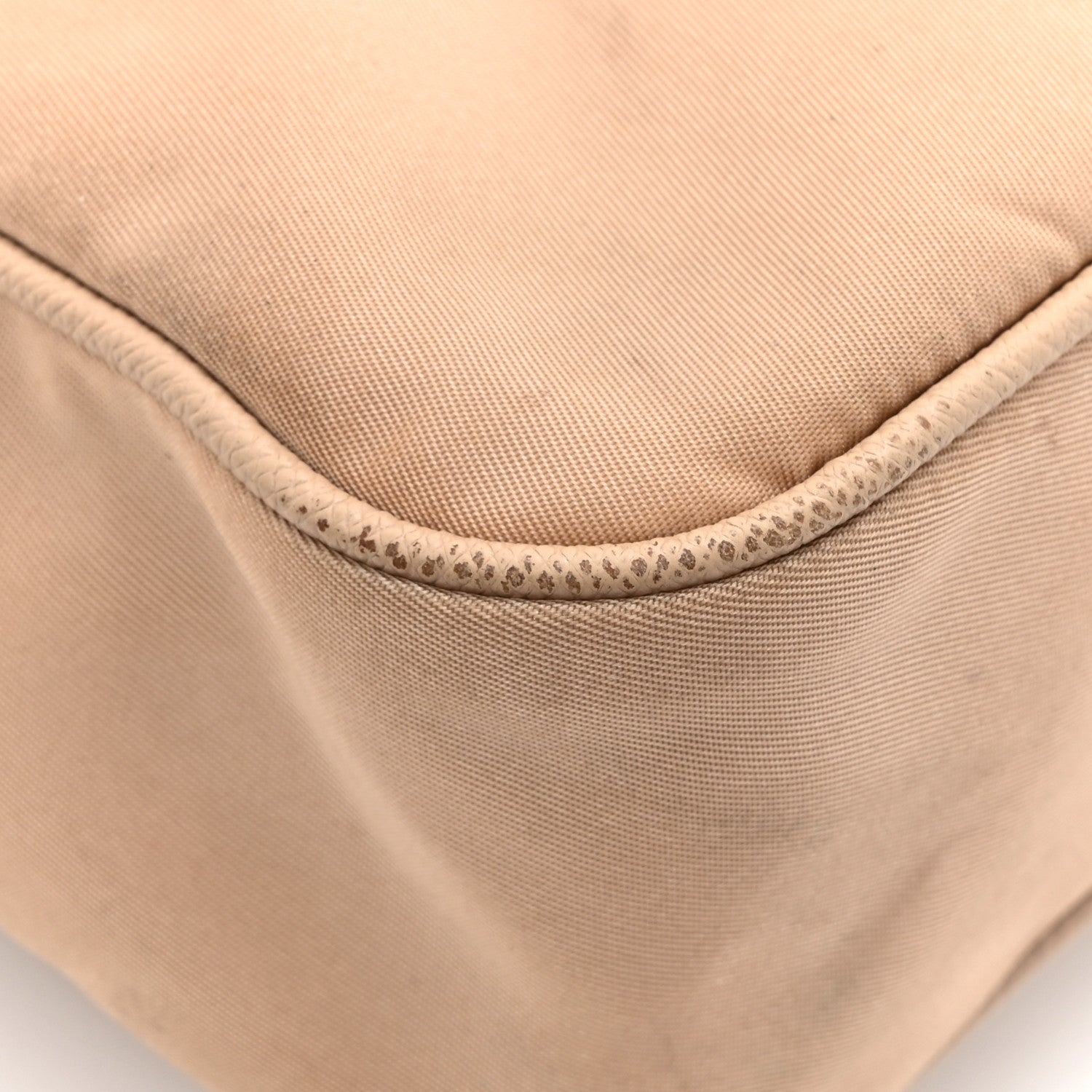 Prada Nylon Re-Edition 2005 Shoulder Bag Cammeo 12 of 15