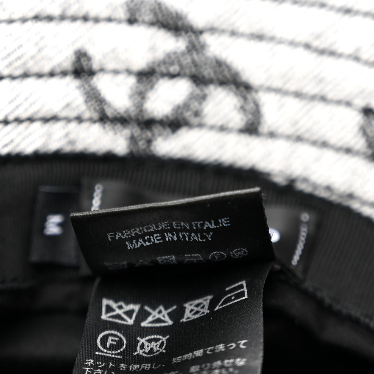 Chanel Denim CC Bucket Hat M White Black 9 of 10