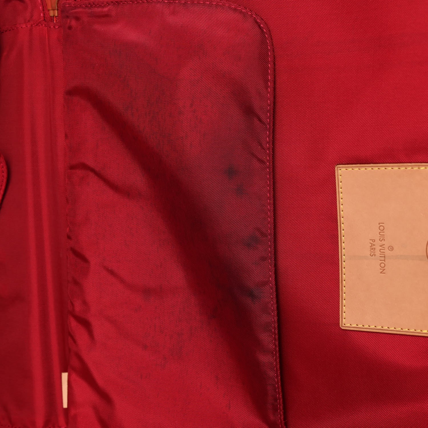 Louis Vuitton Vernis Pegase 45 Pomme D'Amour 31 of 34