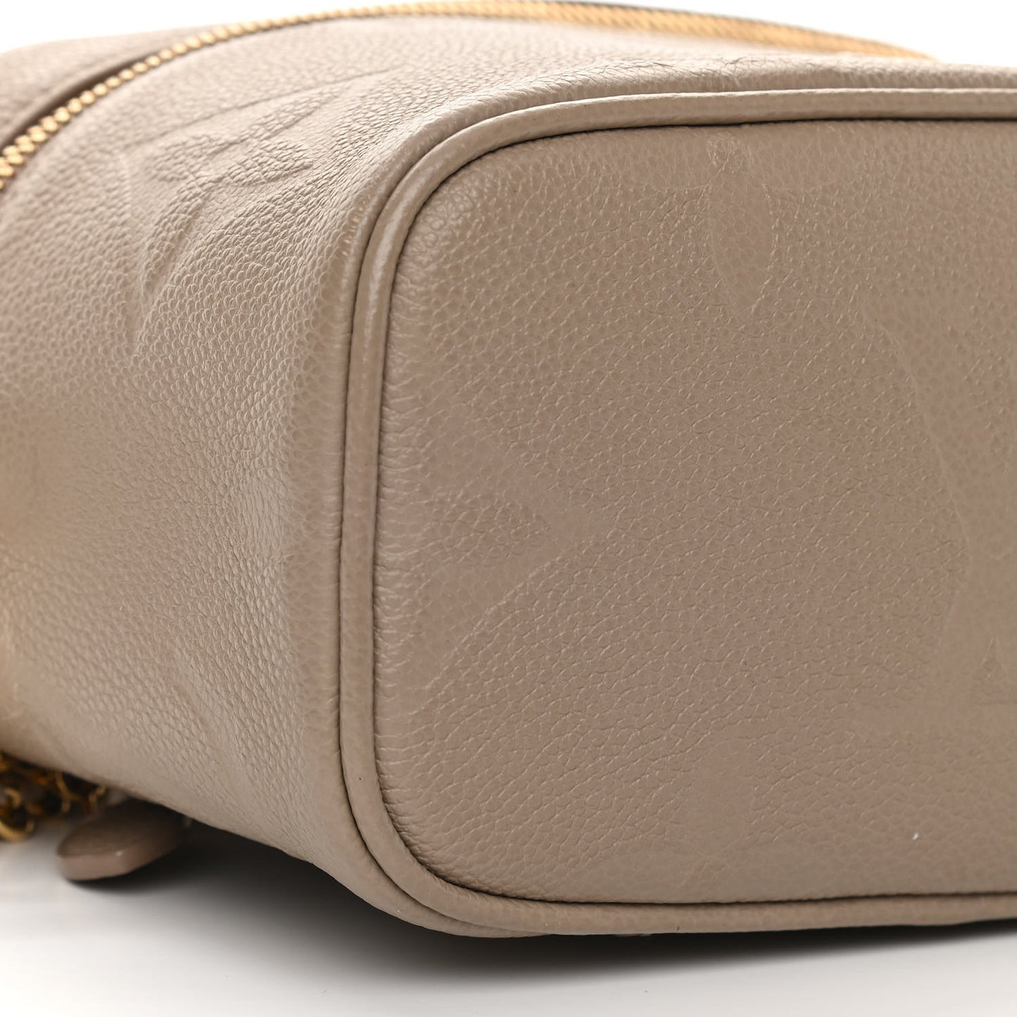 Empreinte Monogram Giant Vanity PM Tourterelle