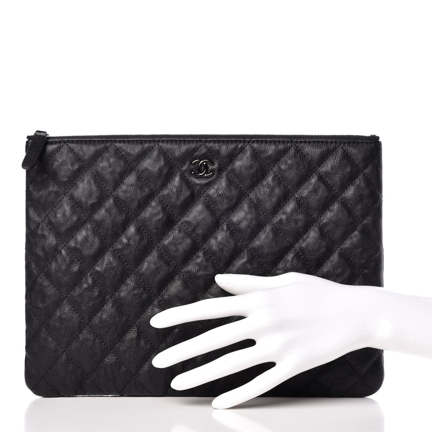 Crumpled Calfskin Quilted Medium Cosmetic Case So Black