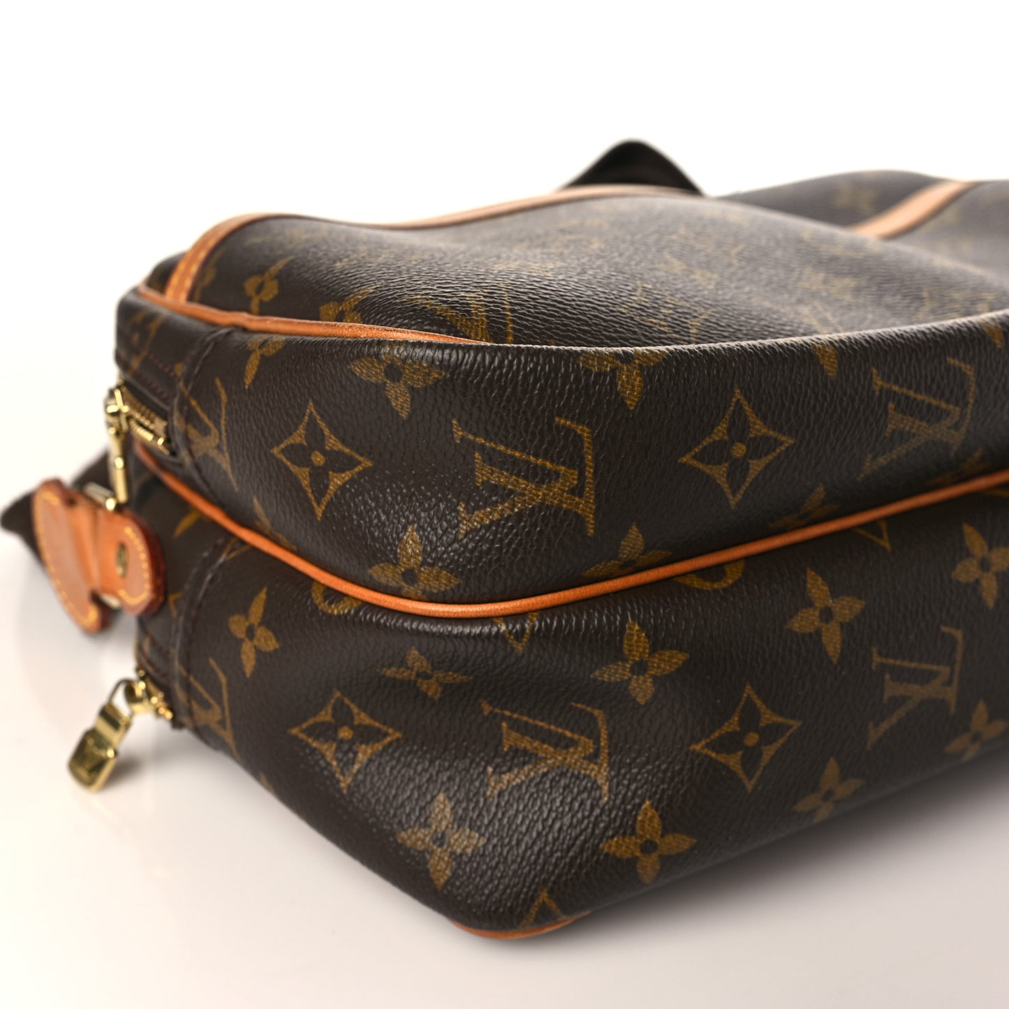 Monogram Reporter PM