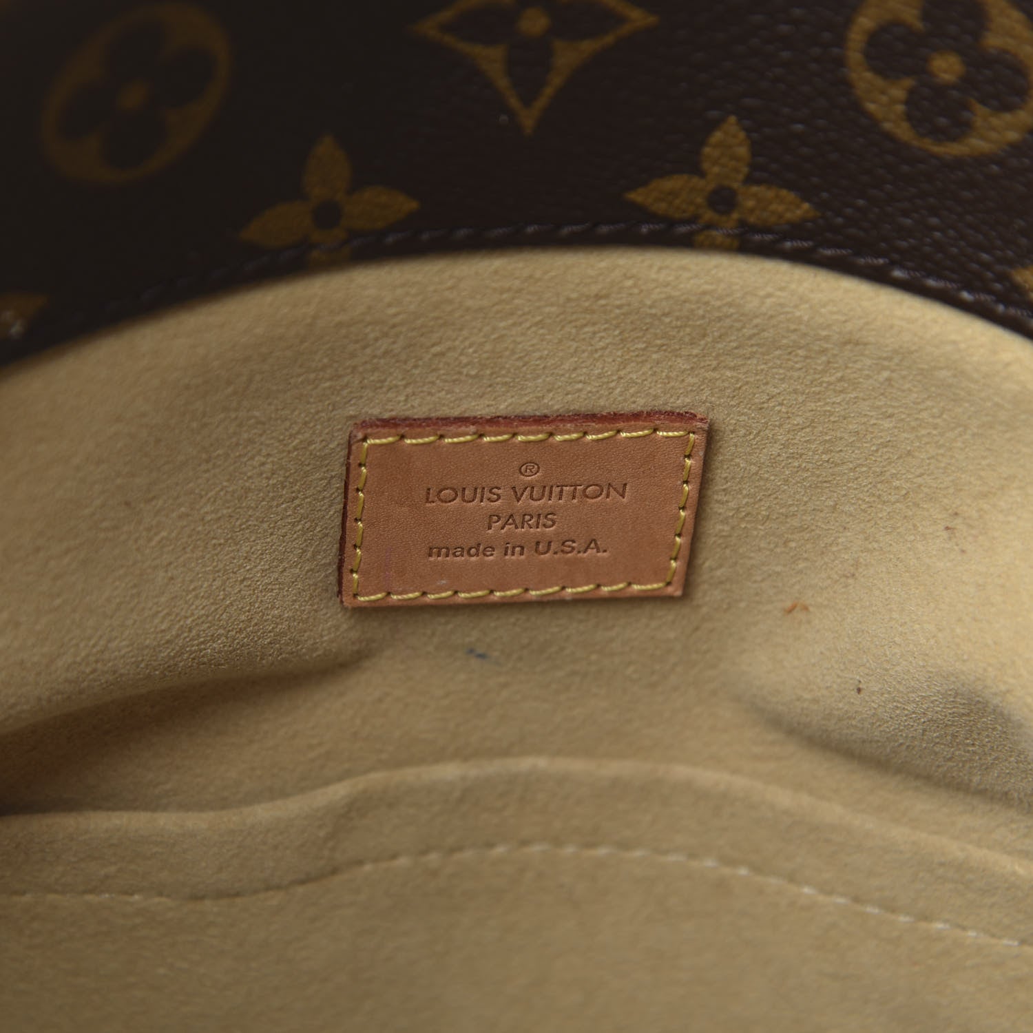 Louis Vuitton Monogram Artsy MM 6 of 12