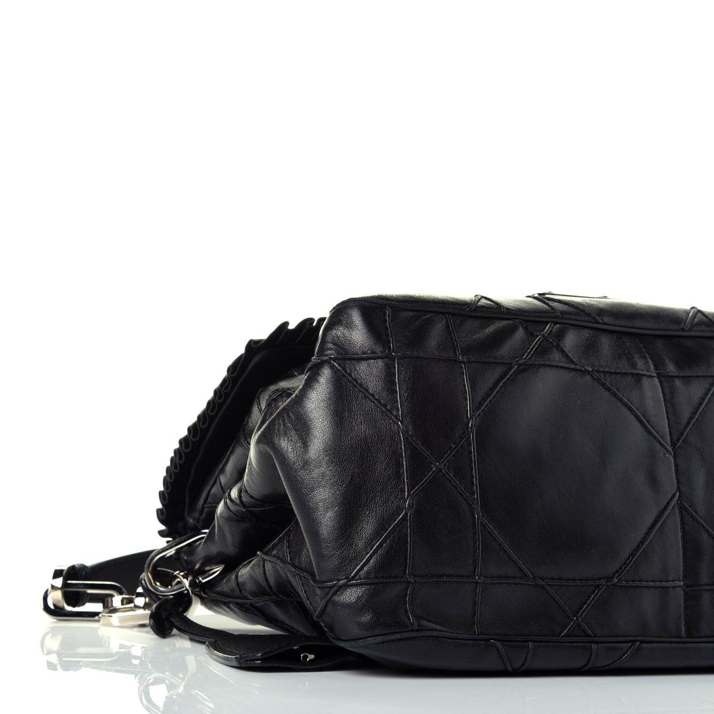 Lambskin Cannage Ruffle New Lock Flap Black