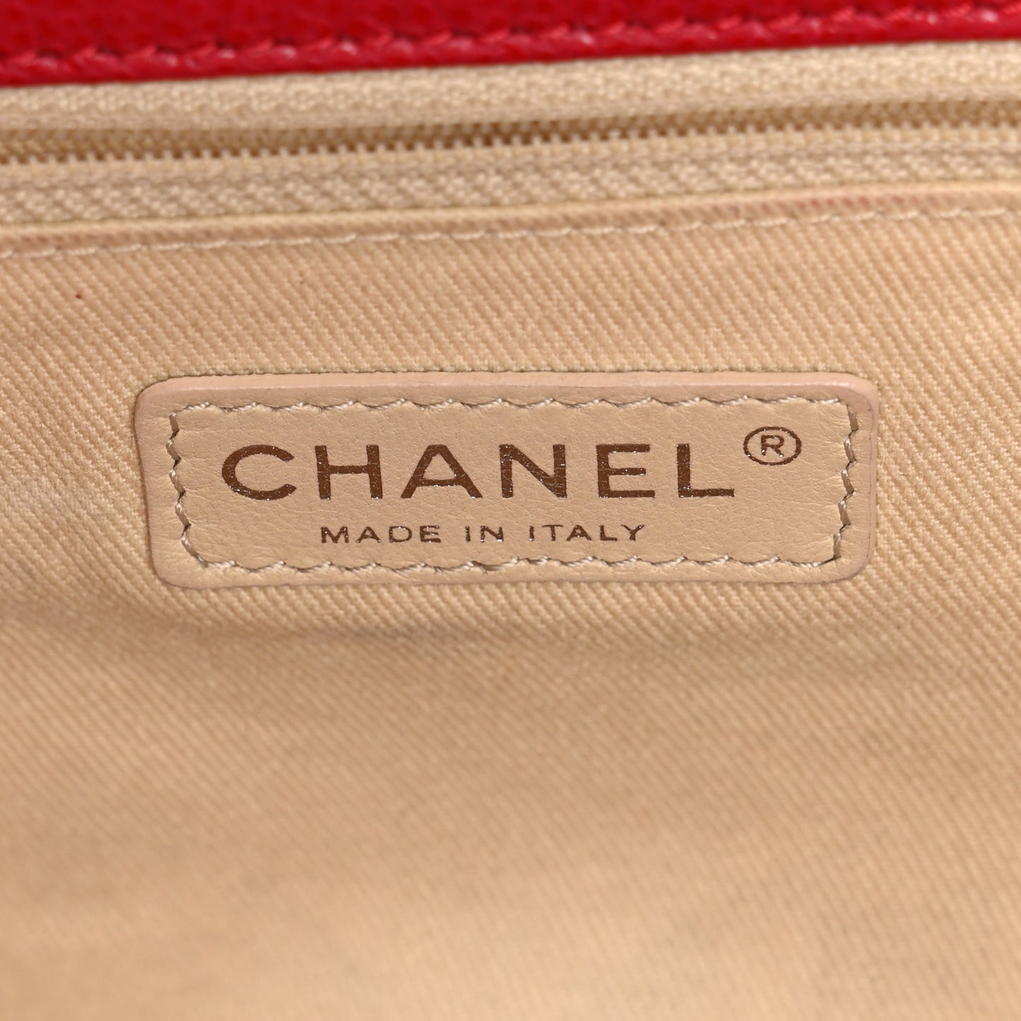 Glazed Caviar Medium Nature Flap Bag Red