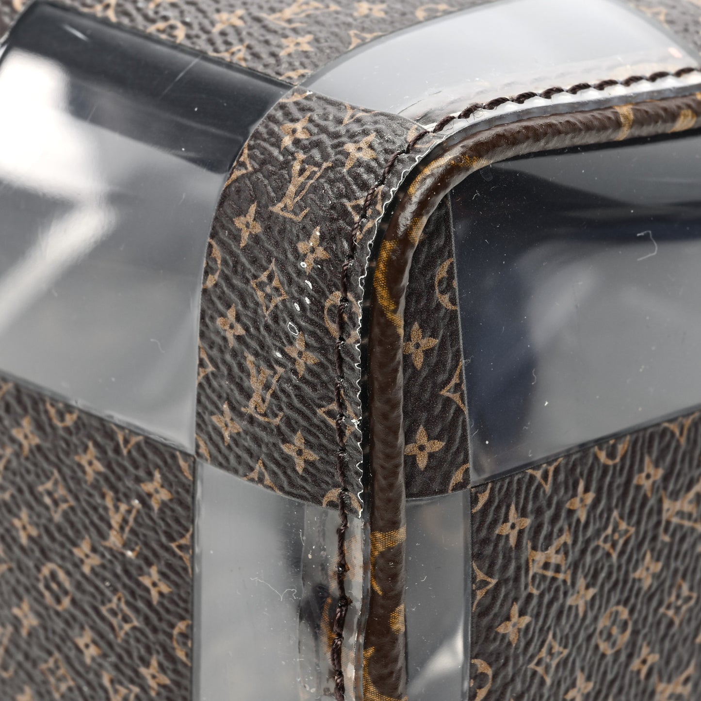 PVC Monogram Chess Keepall Bandouliere 25