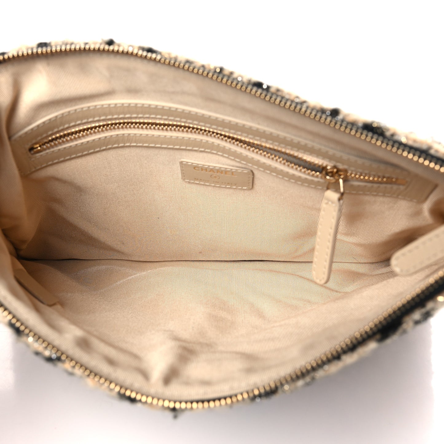 Tweed Shearling Quilted Chanel Cosmetic Pouch Beige Black