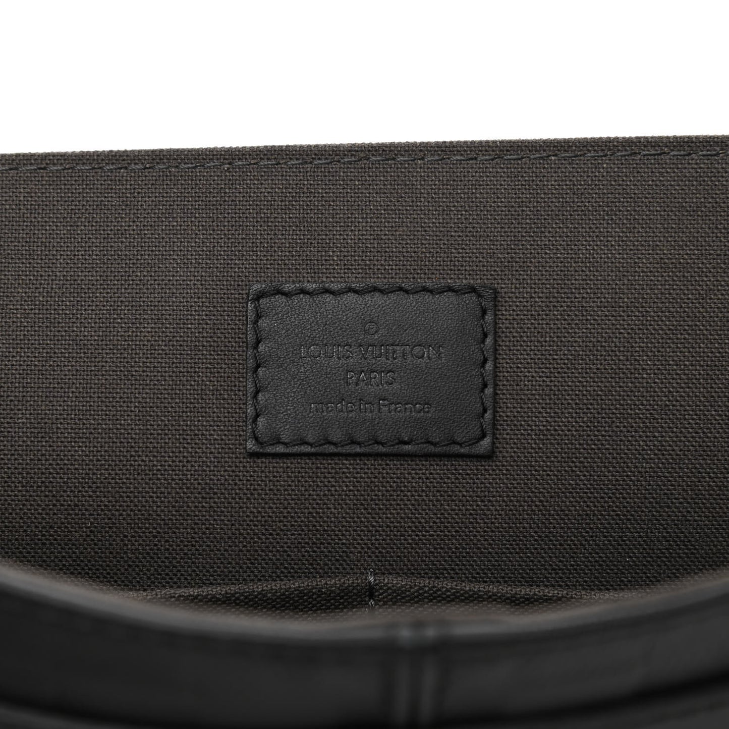 Damier Infini District PM Onyx