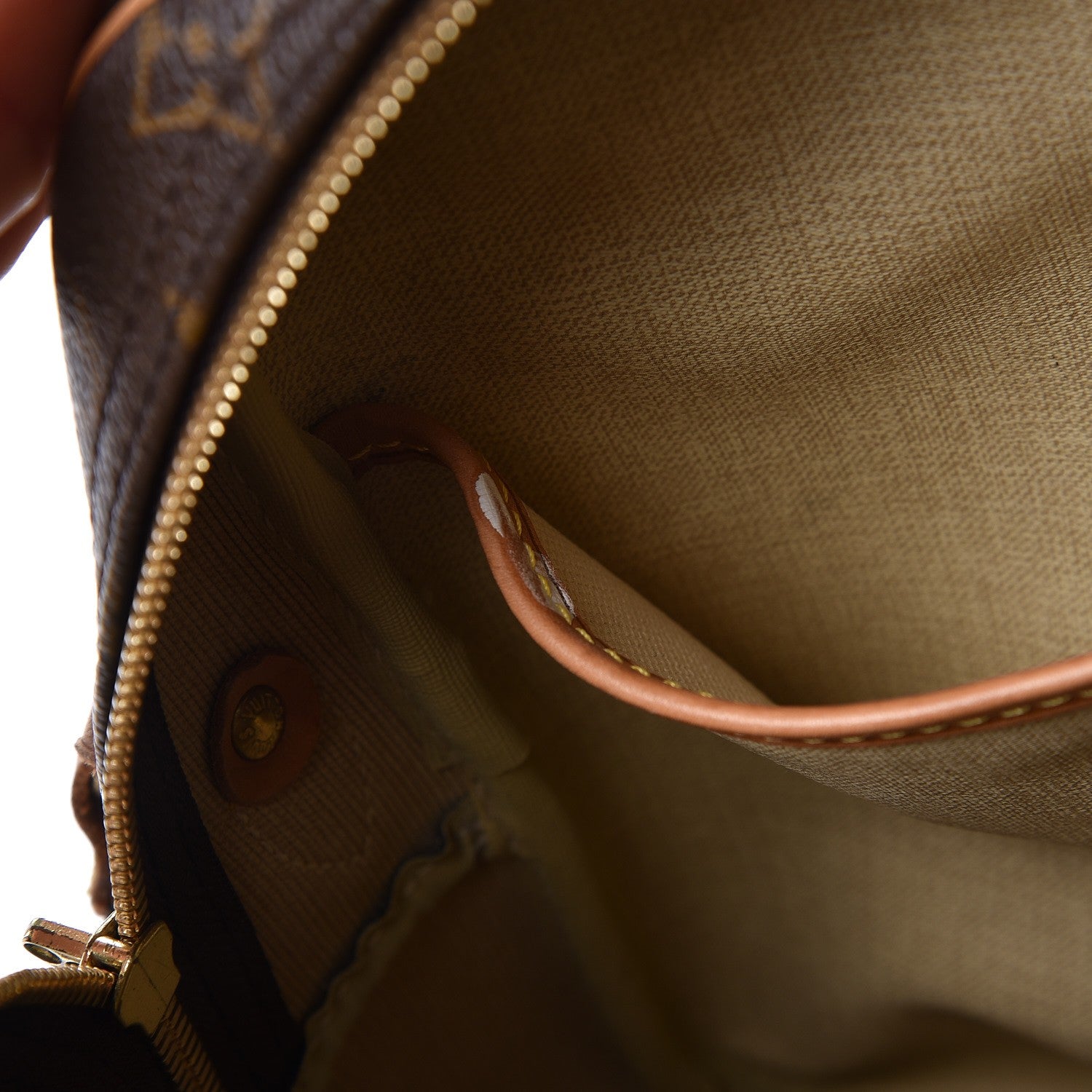 Louis Vuitton Monogram Reporter GM 9 of 14