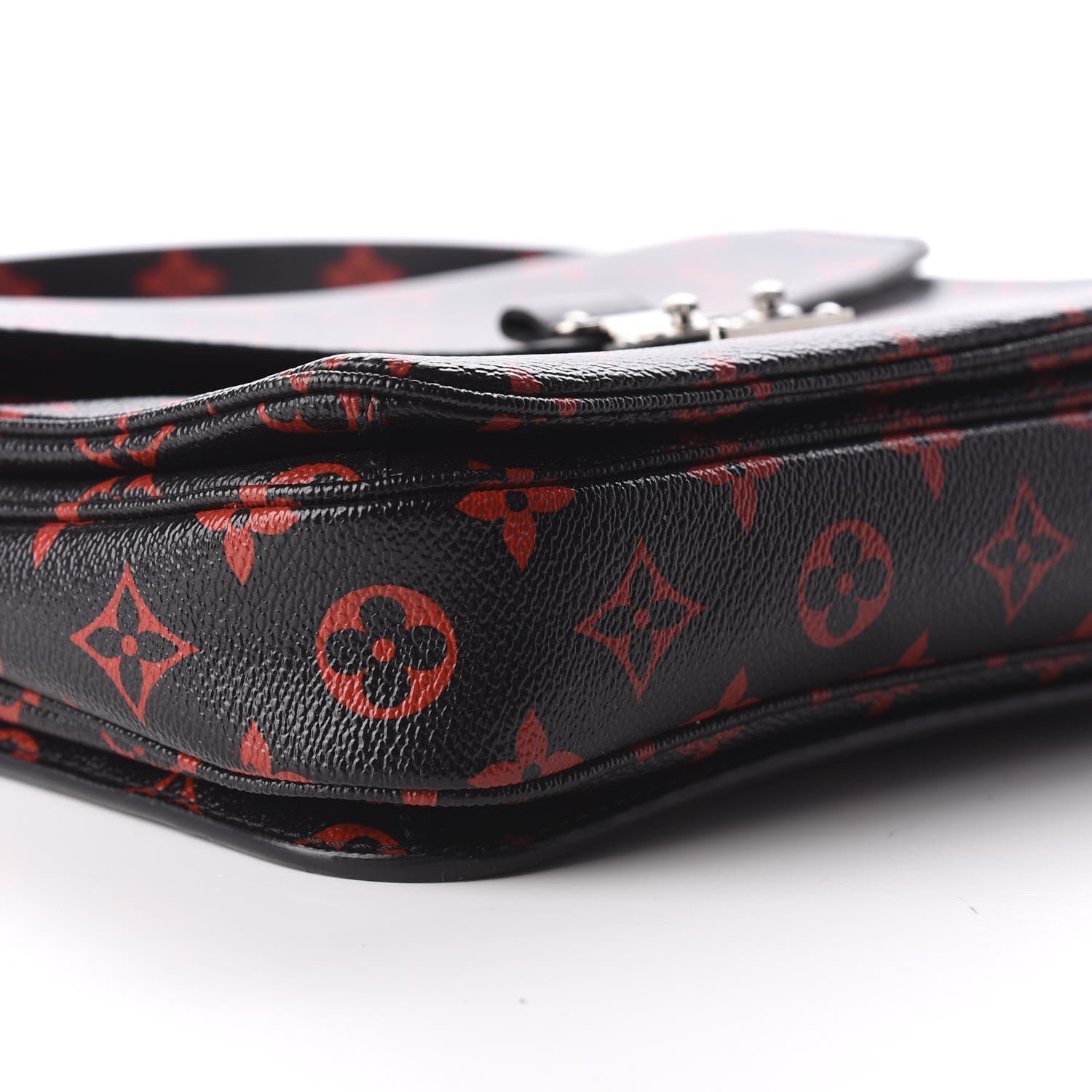 Louis Vuitton Monogram Infrarouge Pochette Metis 5 of 8