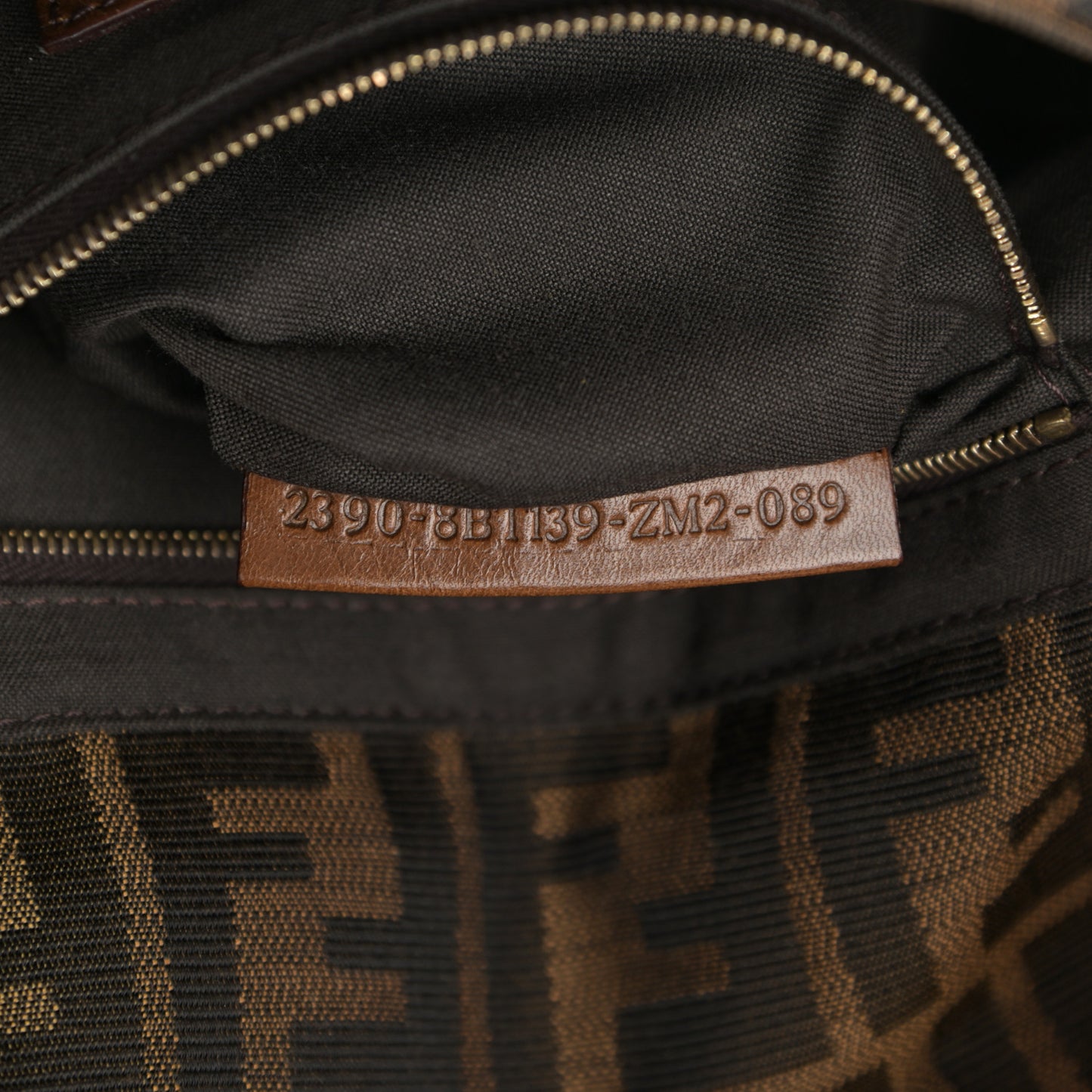 Zucca Maxi Baguette Bag Tobacco