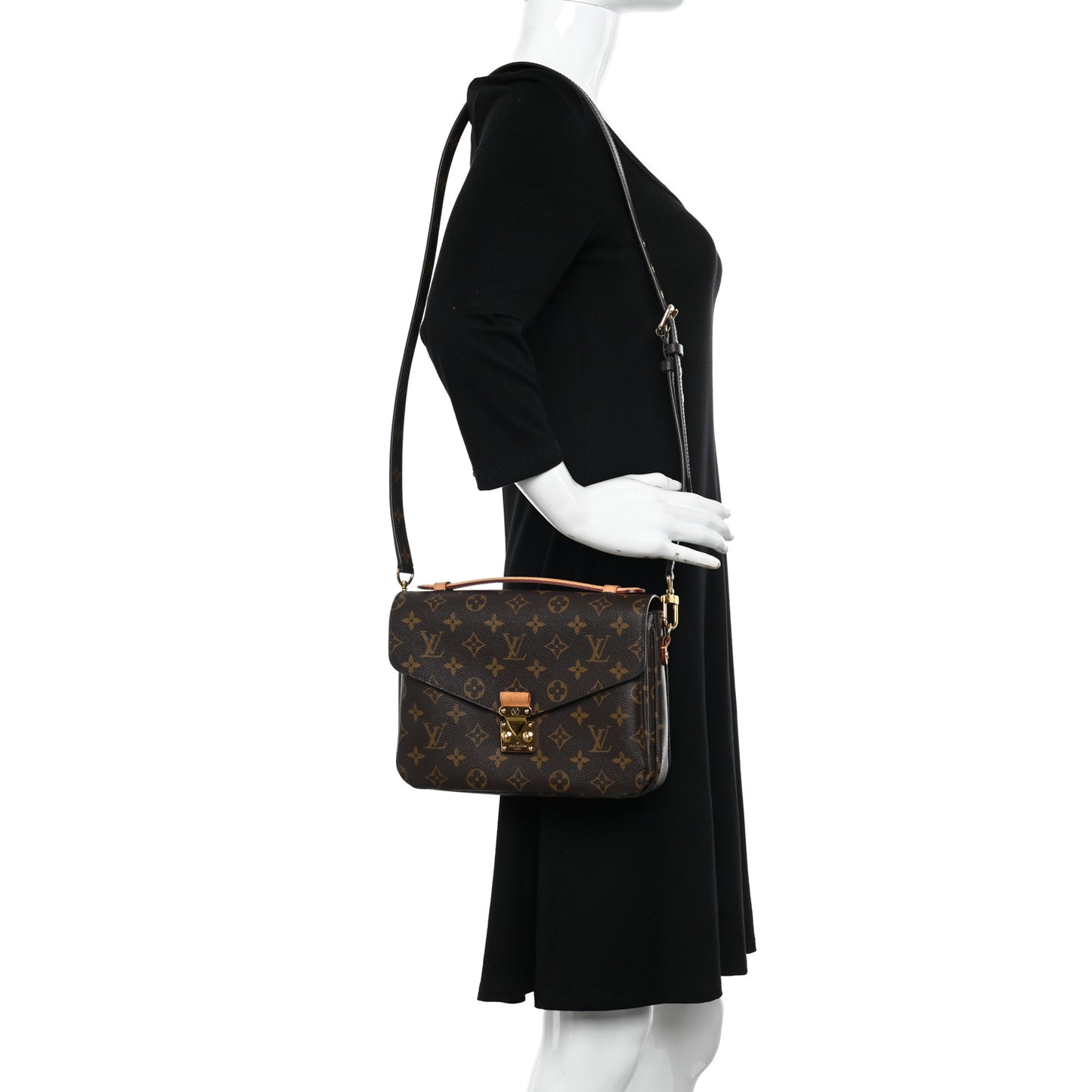 Monogram Pochette Metis