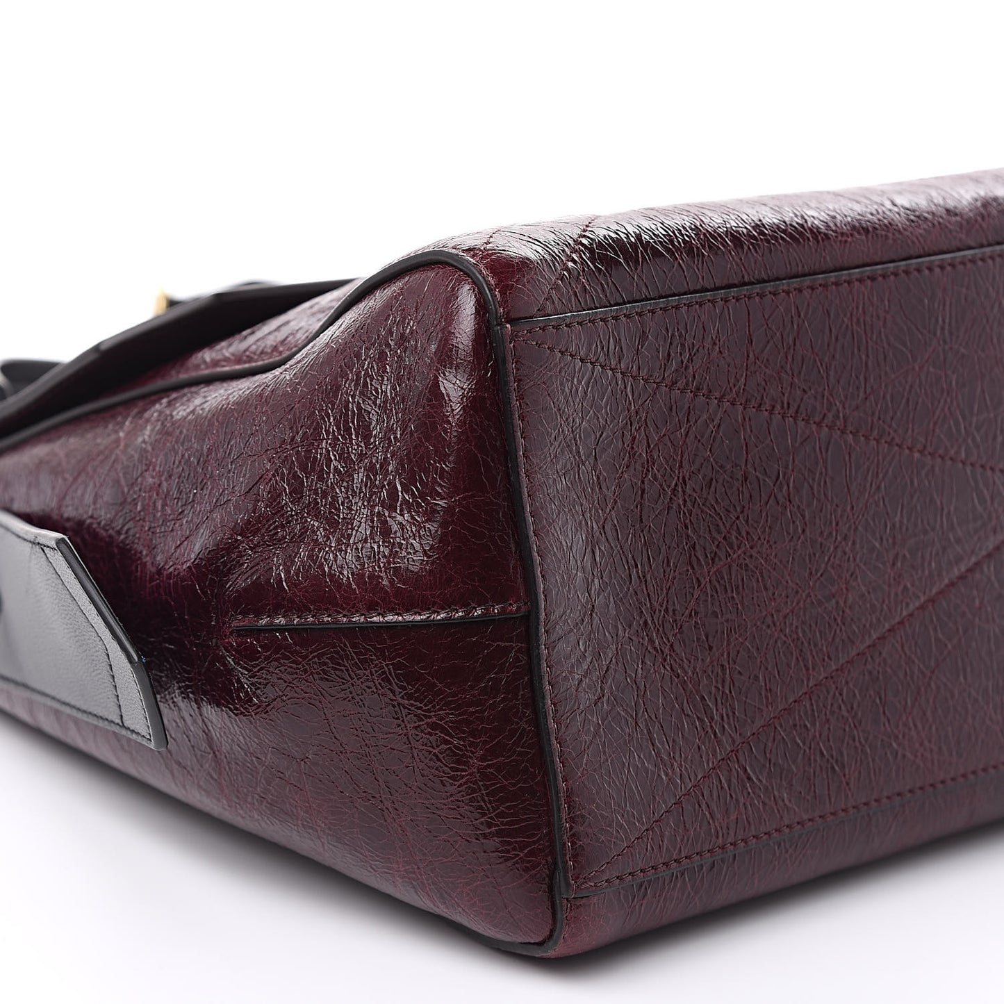 Creased Patent Calfskin Medium ID Flap Aubergine