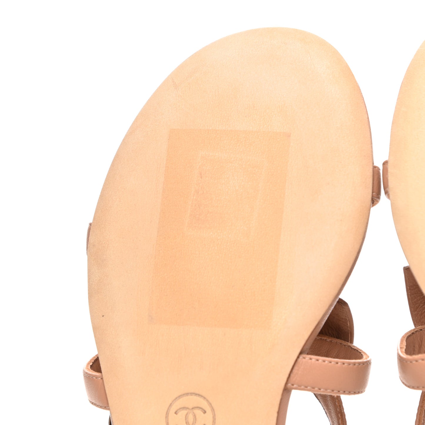 Lambskin Camellia Thong Sandals 35 Beige