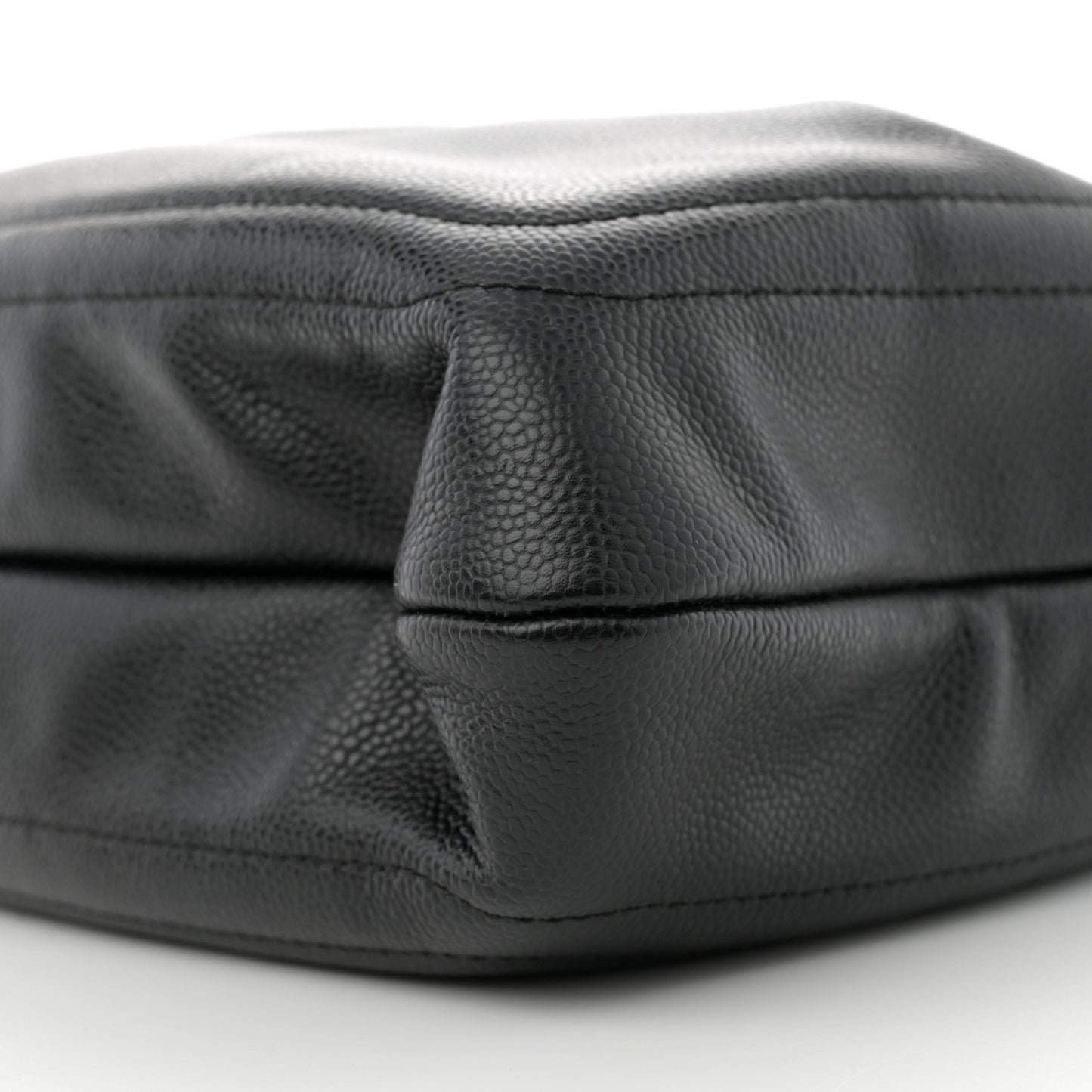 Caviar Timeless CC Shoulder Bag Black