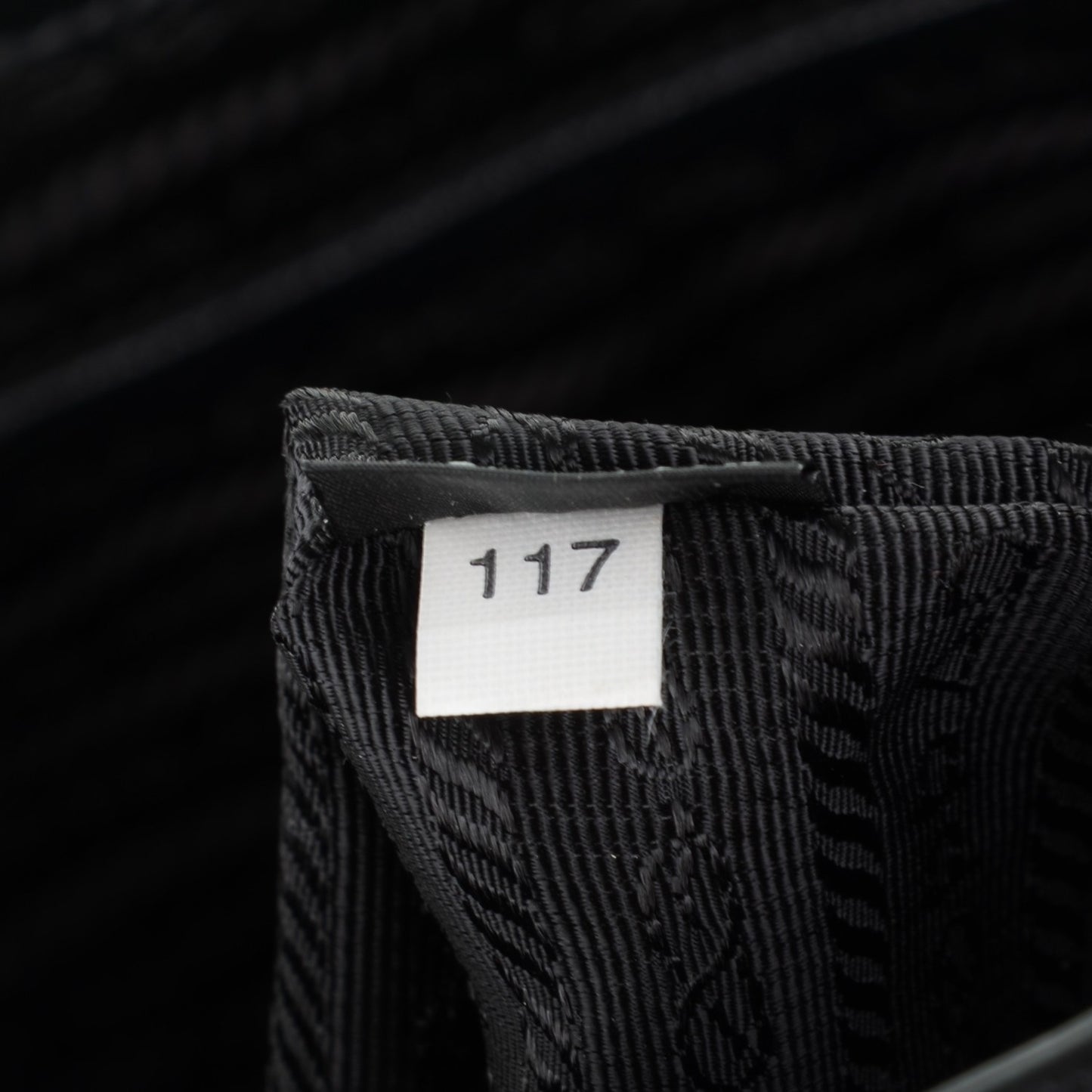 Saffiano Lux Large Tote Nero Black