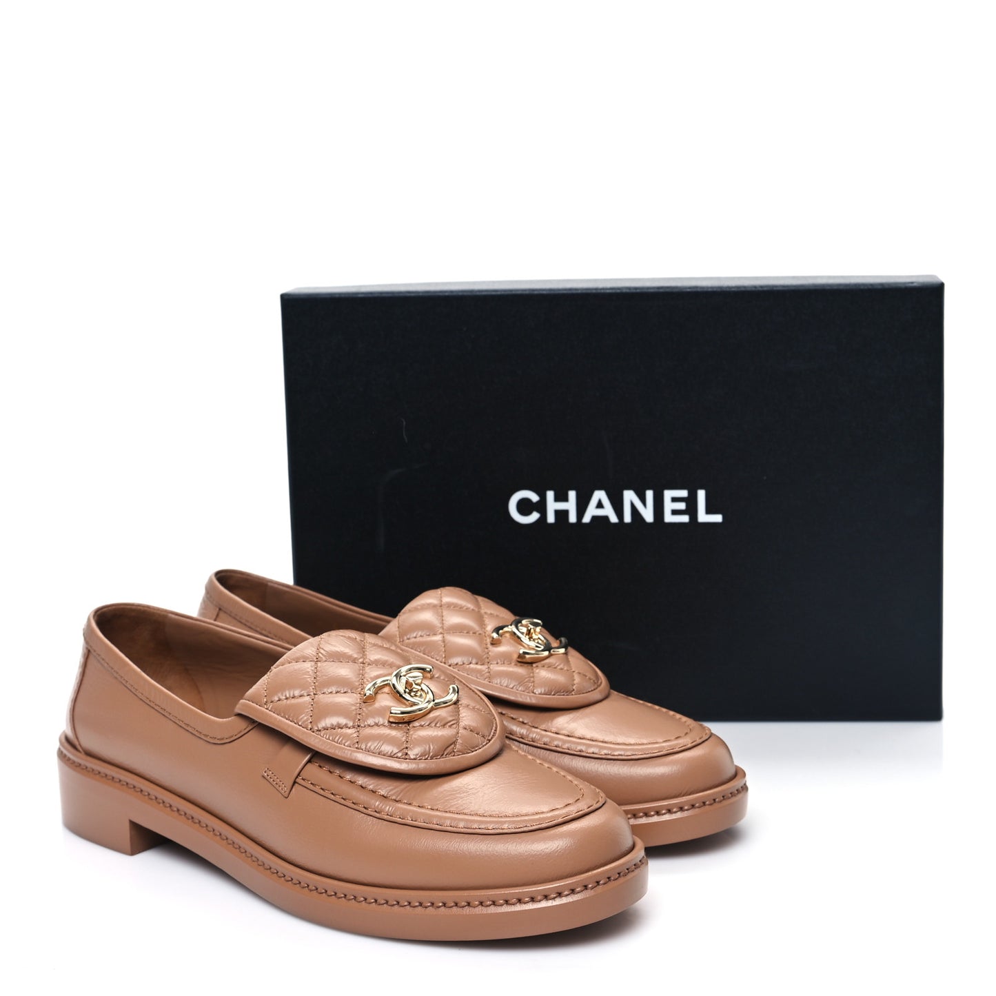 Crumpled Lambskin Quilted CC Turnlock Loafers 40.5 Dark Beige
