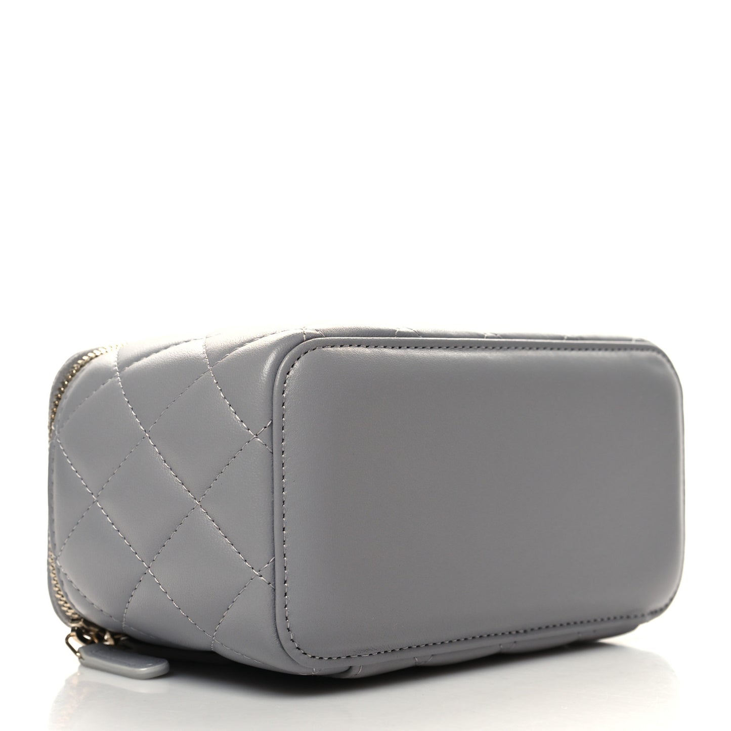 Lambskin Quilted Small Pearl Crush Vanity Case With Chain Grey