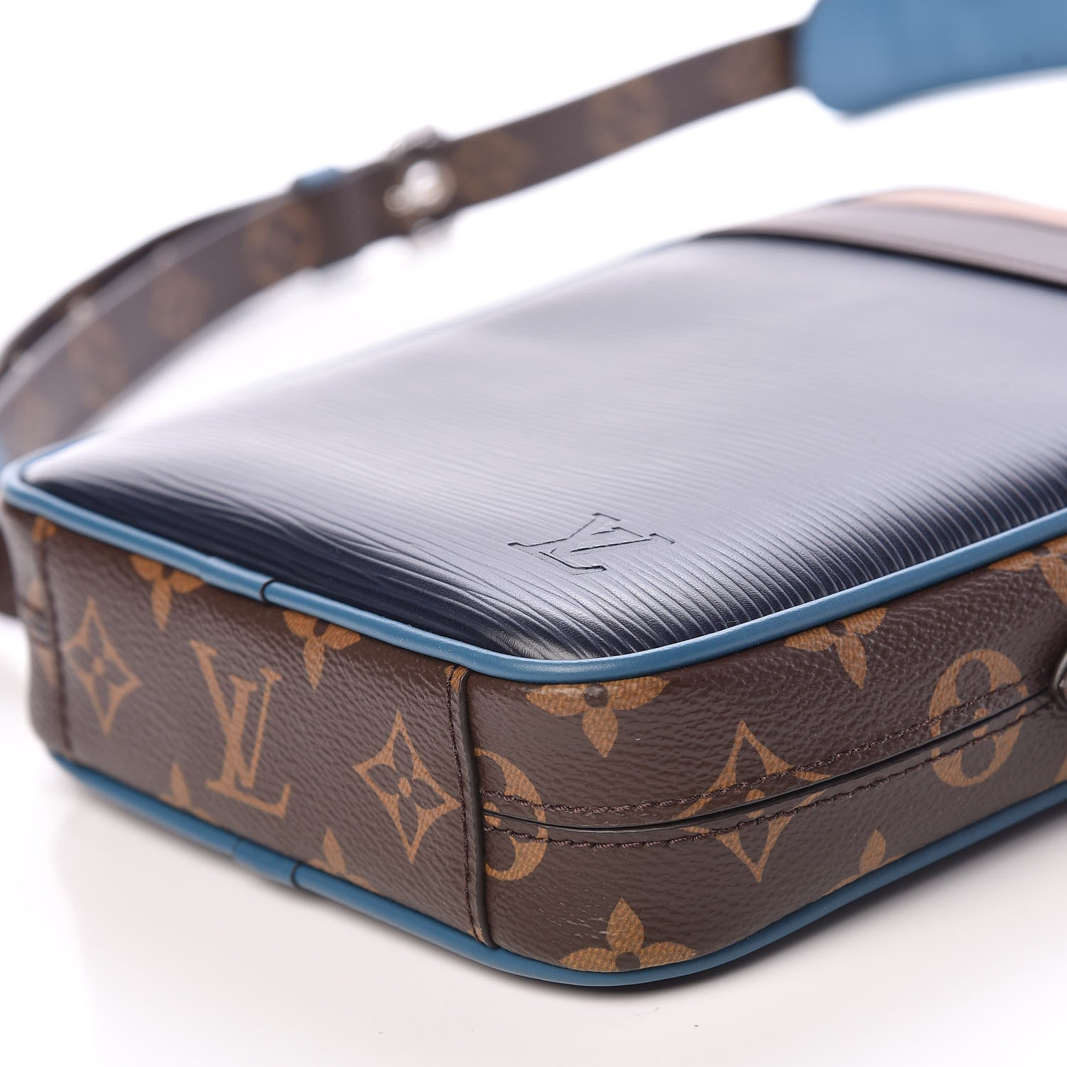 Louis Vuitton Epi Monogram Danube Slim PM 7 of 9