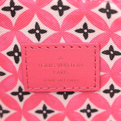 Louis Vuitton Monogram Giant By The Pool 2.0 Onthego PM Pink 6 of 9