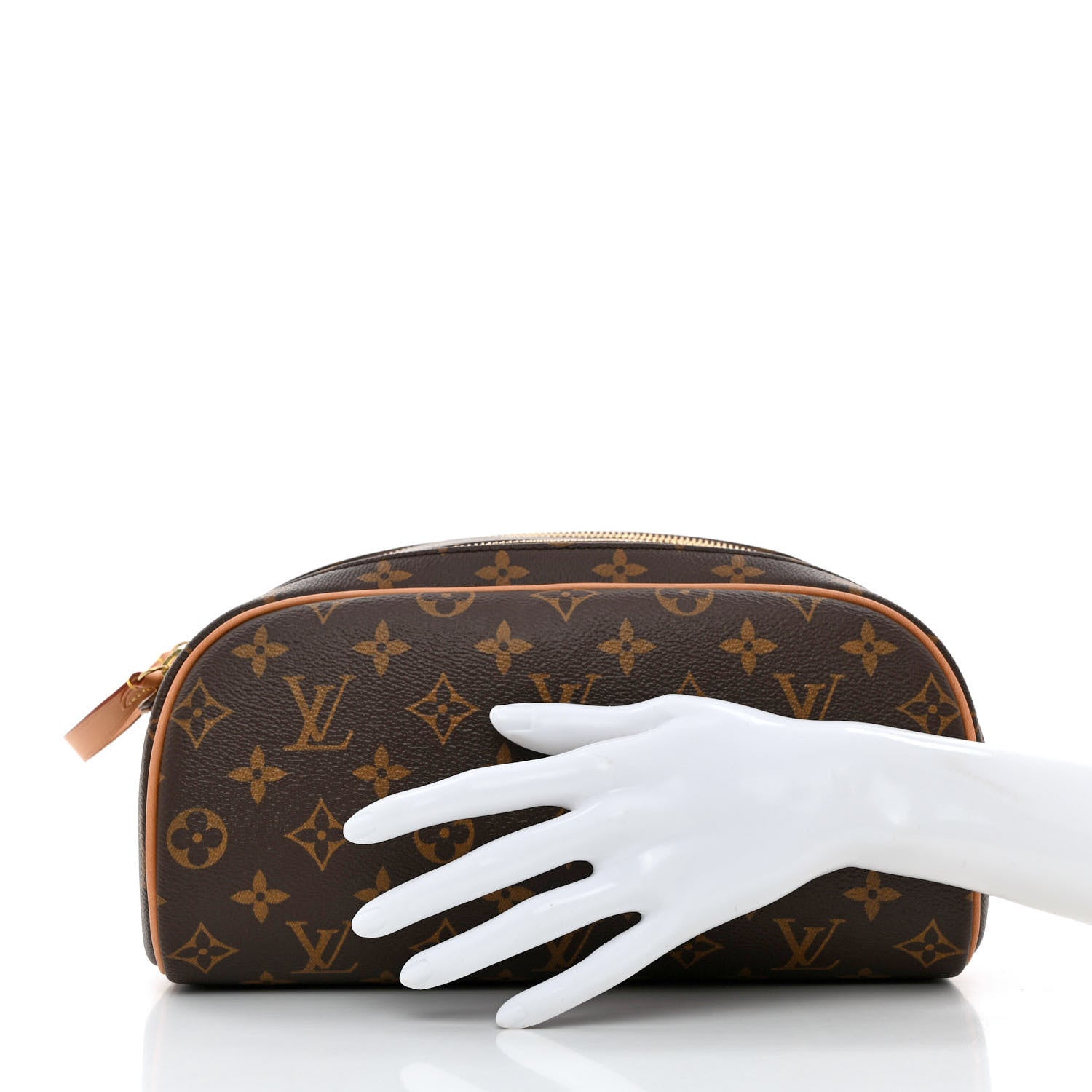Louis Vuitton Monogram King Size Toiletry Bag 2 of 7