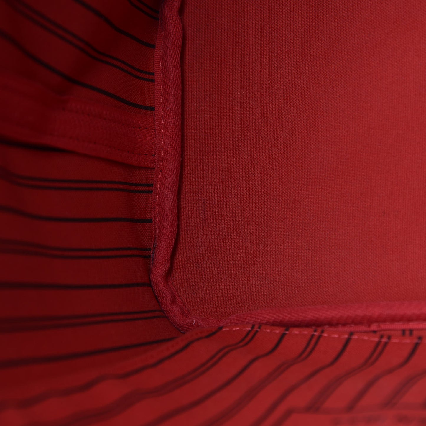 Monogram Neo Neverfull MM Cherry