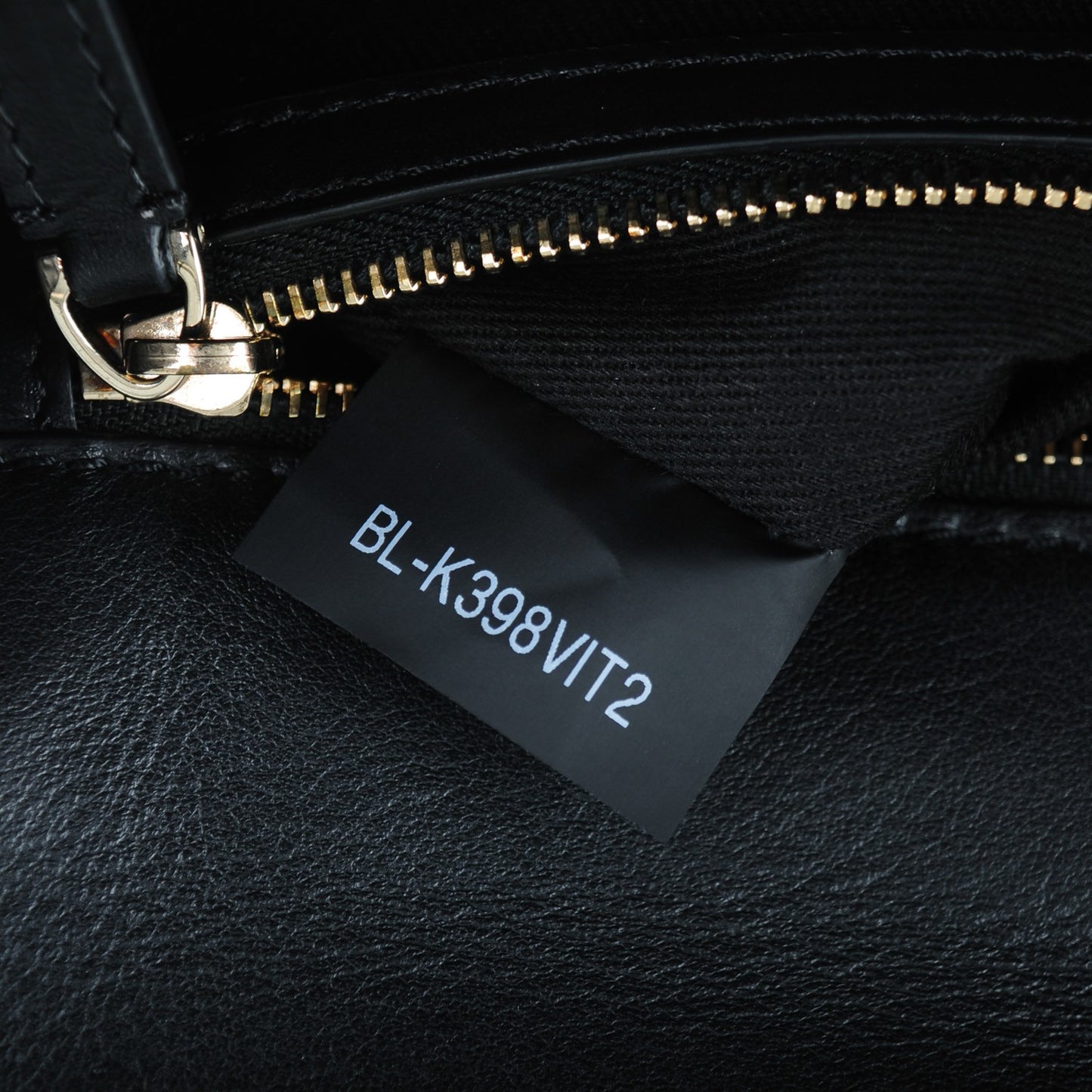 Vitello Medium Glam Lock Rockstud Flap Black