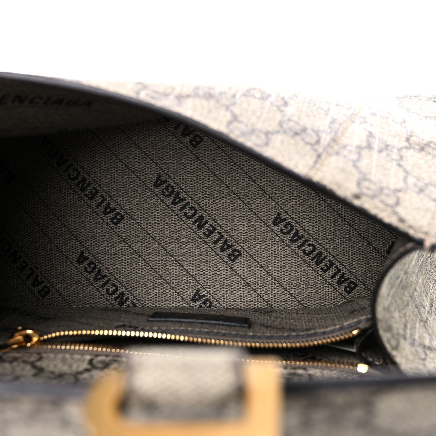 X GUCCI GG Supreme Monogram Small Hourglass Top Handle Bag Beige Ebony