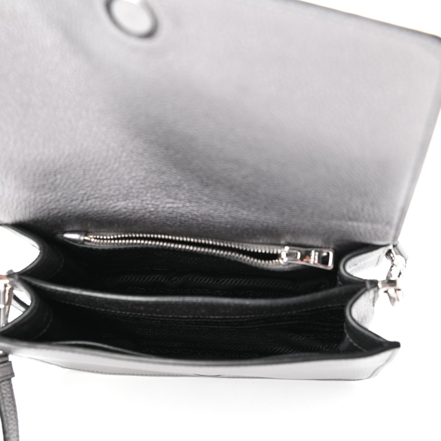 Metallic Vitello Daino Flap Crossbody Cromo
