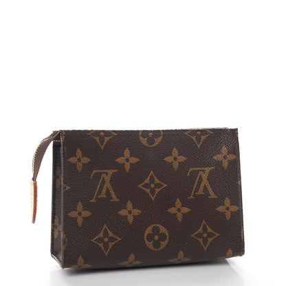Louis Vuitton Monogram Toiletry Pouch 15 3 of 8