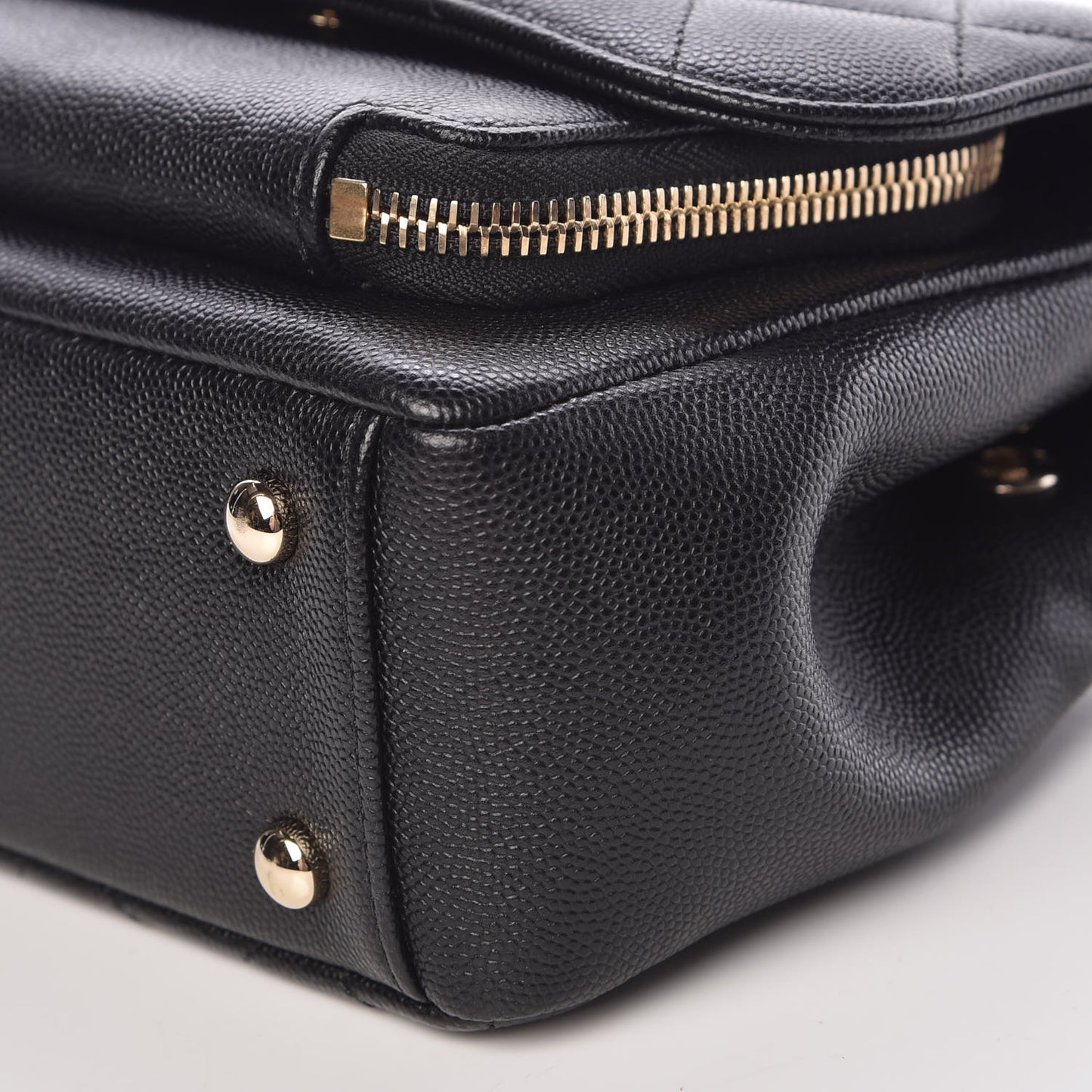 Caviar Quilted Small Business Affinity Flap Black