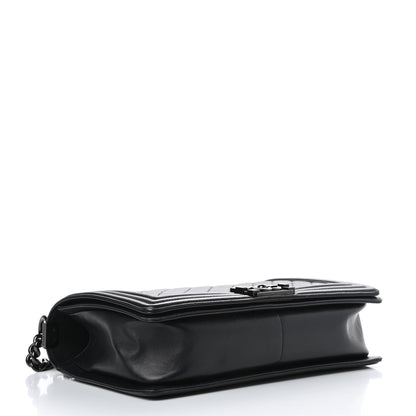 Chanel Calfskin Quilted New Medium Boy Flap So Black 4 of 13