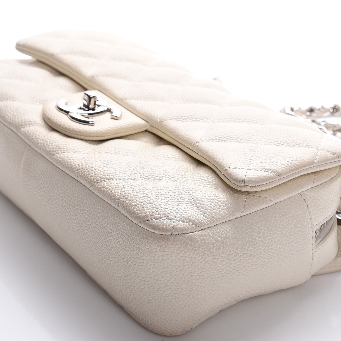 Caviar Medium Easy Flap Ivory