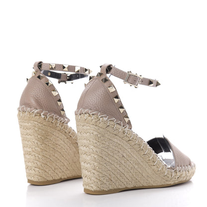 Valentino Garavani Grained Calfskin Rockstud Ankle Strap Espadrille 15/105mm Wedge Sandals 36 Poudre Natural 4 of 10