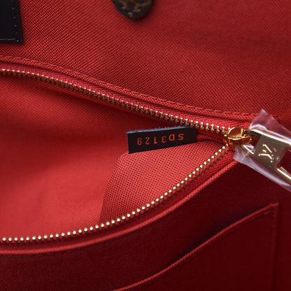 Louis Vuitton Reverse Monogram Giant Onthego GM 6 of 10