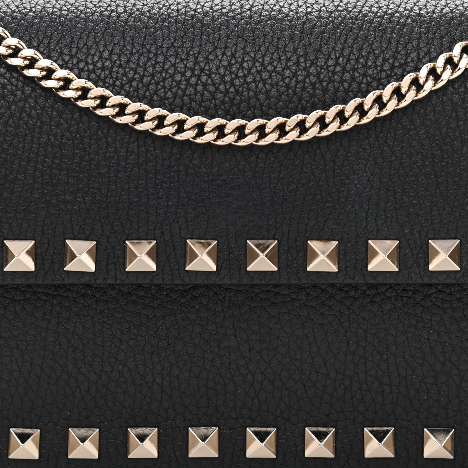 Valentino Garavani Pebbled Calfskin Rockstud Flap Wallet On Chain Black 7 of 9