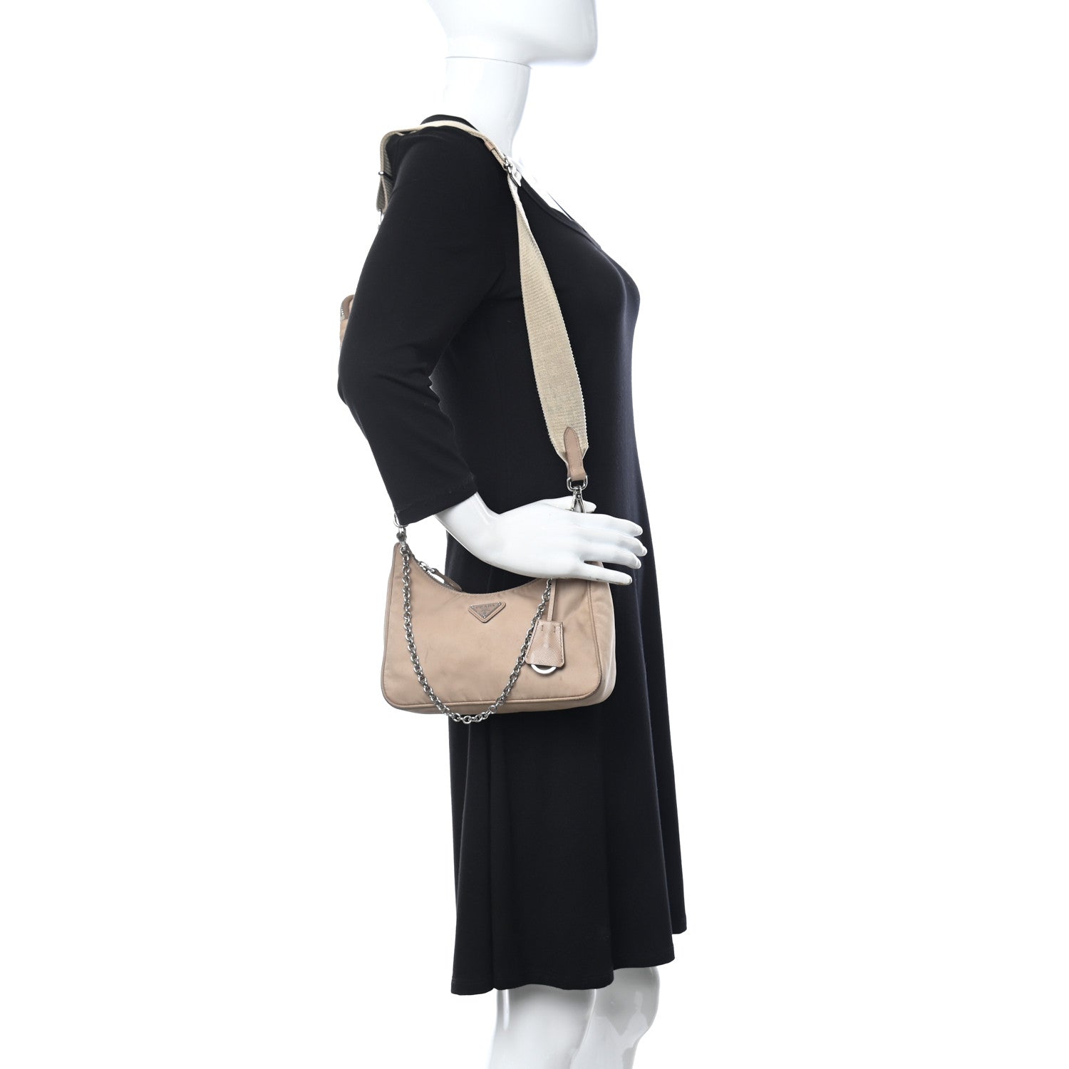 Prada Nylon Re-Edition 2005 Shoulder Bag Cammeo 2 of 11