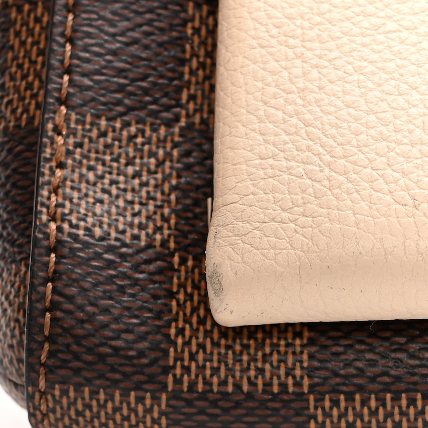 Damier Ebene Vavin PM Creme