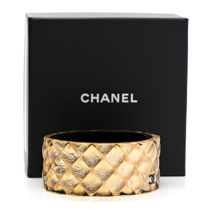 Chanel Resin CC Cuff Bracelet Black Gold 5 of 5