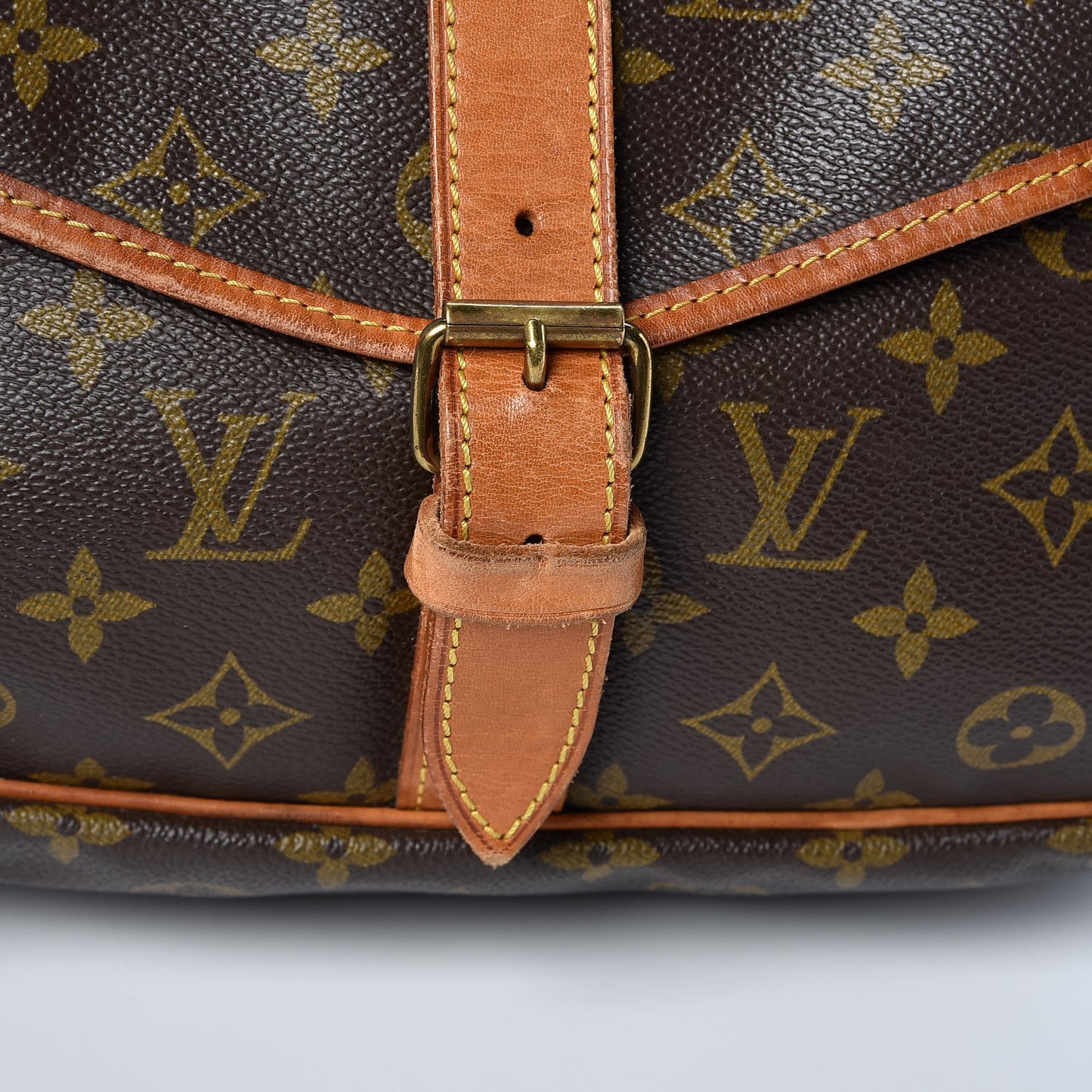 Monogram Saumur 35