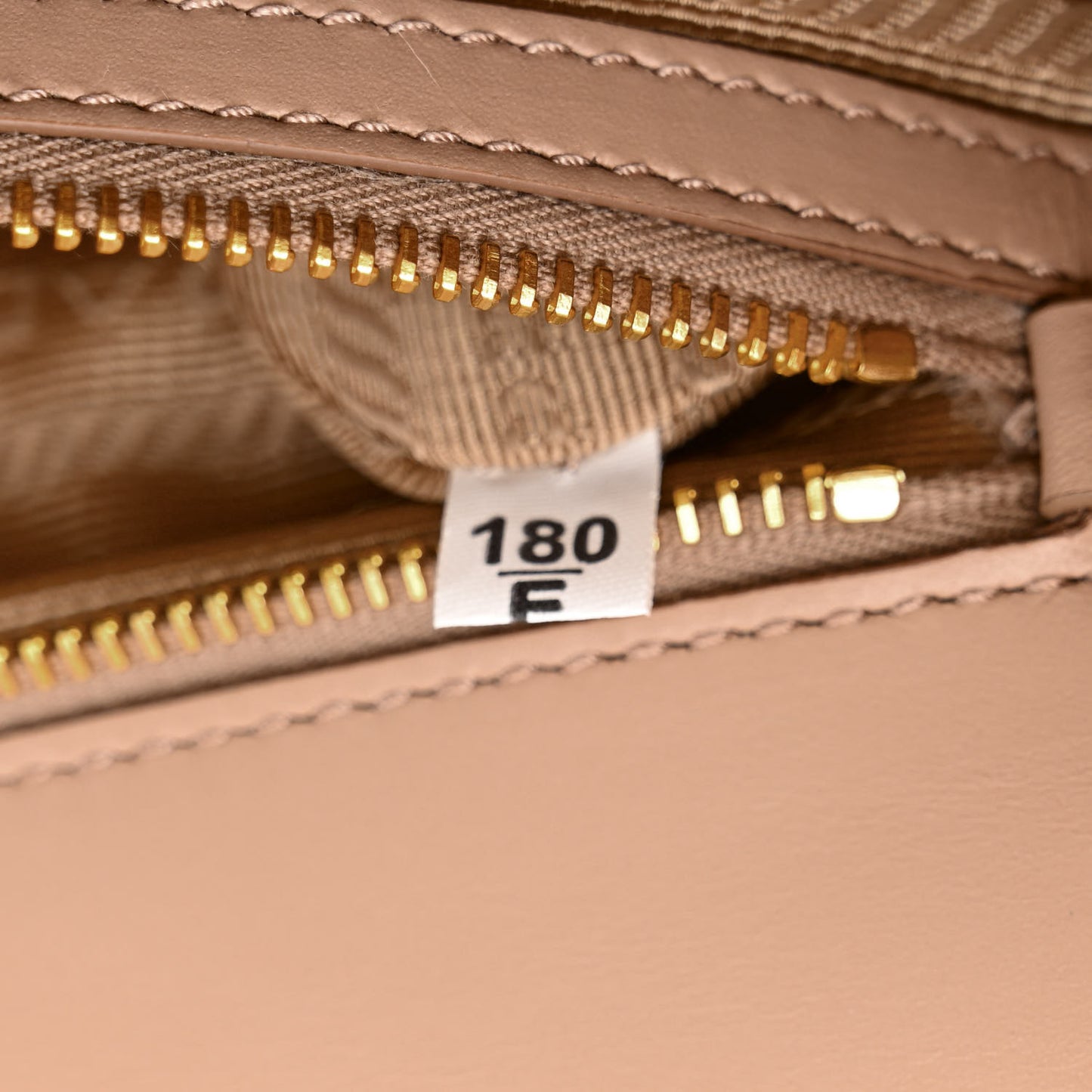 Saffiano Lux Chain Wallet Cammeo