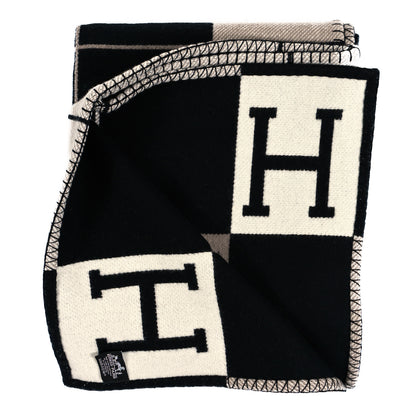 Hermes Wool Cashmere Avalon III Blanket Ecru Black 2 of 3