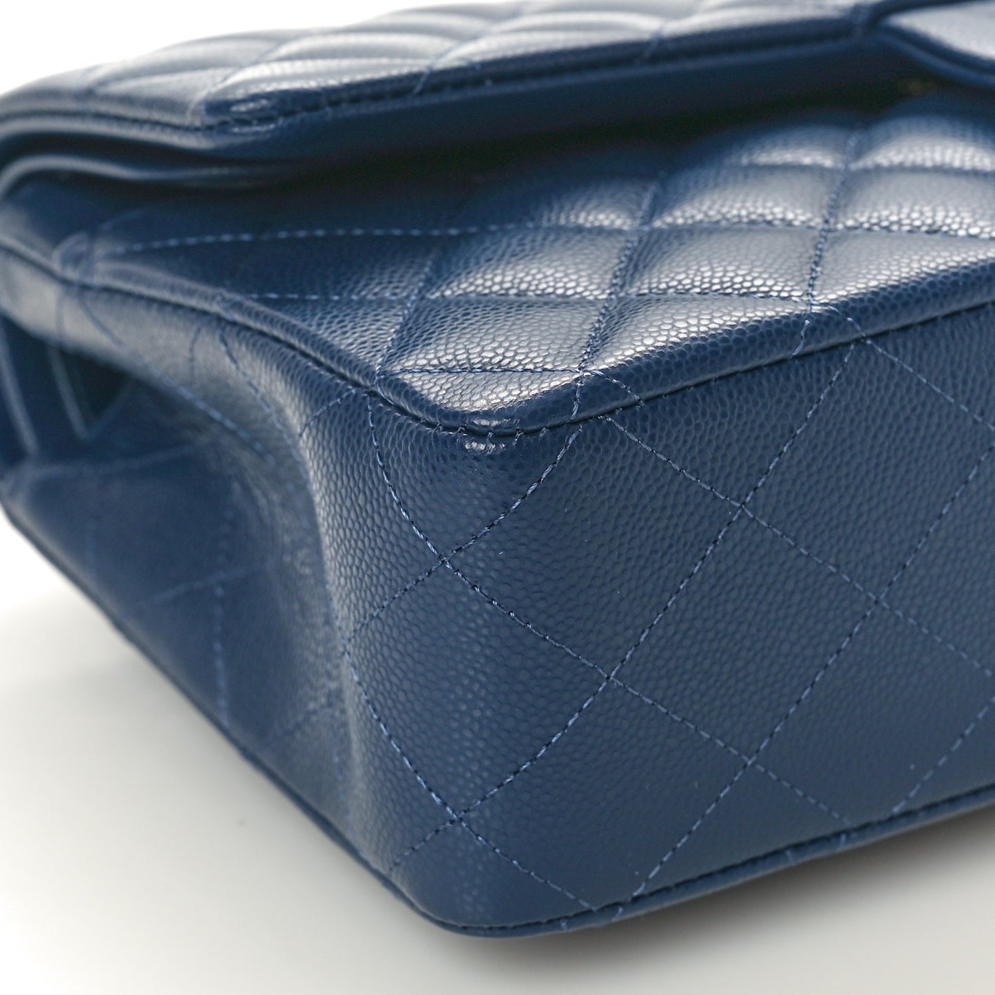 Caviar Quilted Medium Double Flap Navy