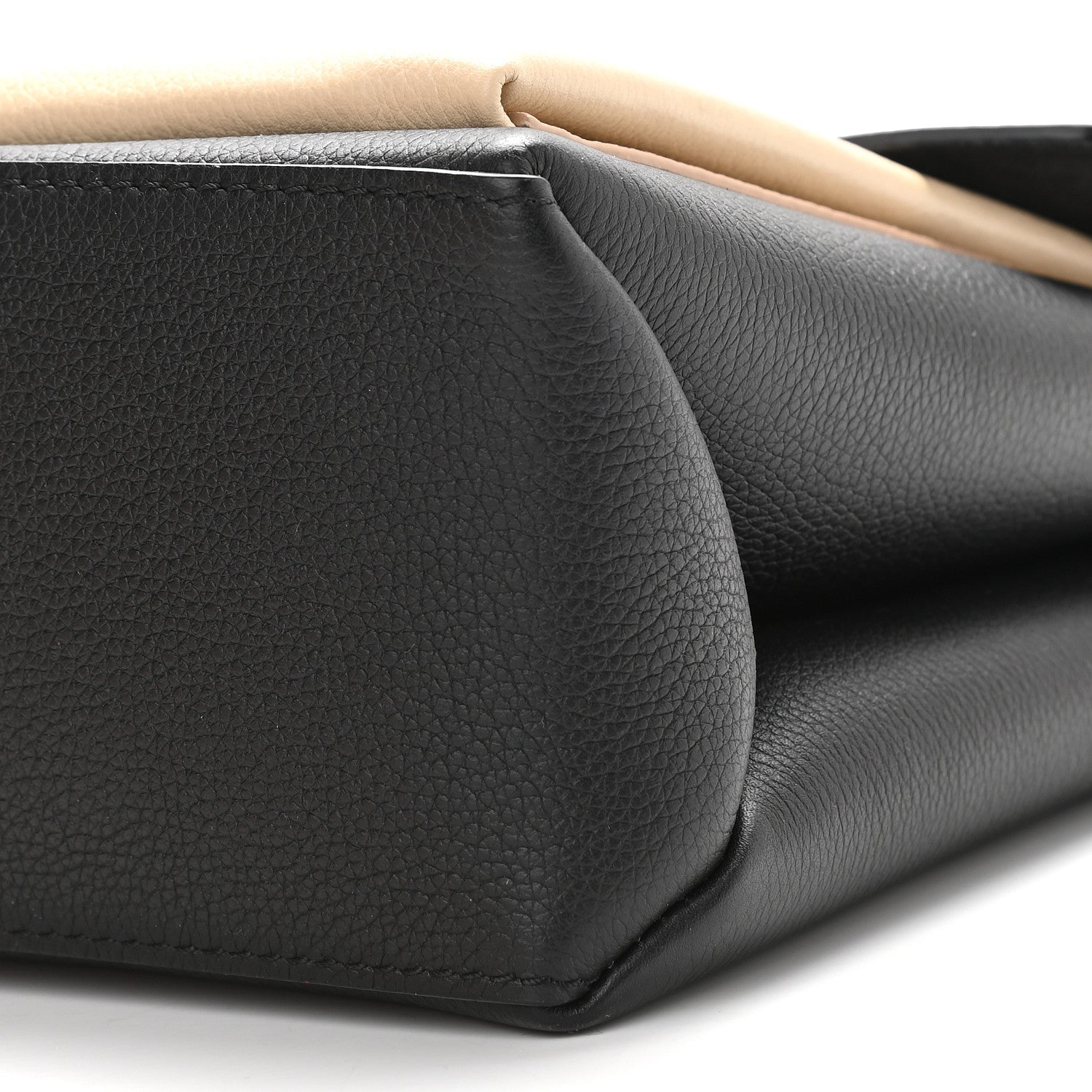 Louis Vuitton Soft Calfskin My Lockme Top Handle Vanille Black 8 of 8