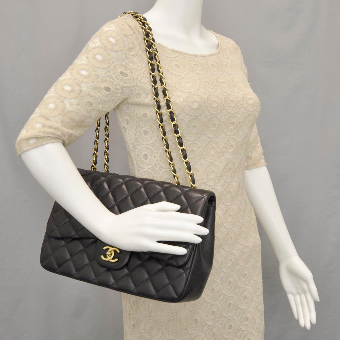 Lambskin Jumbo Single Flap Black