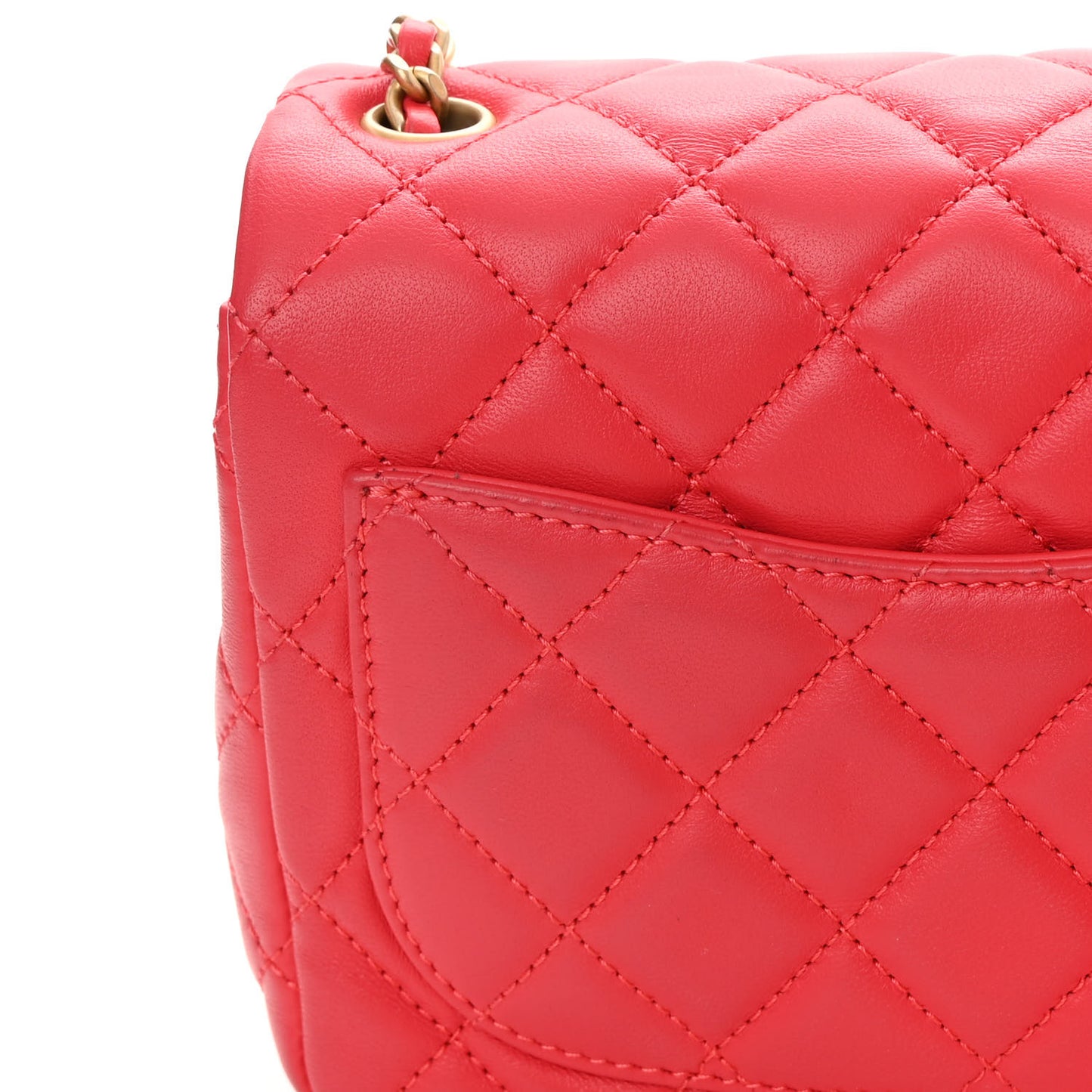 Lambskin Quilted Mini Pearl Crush Flap Red