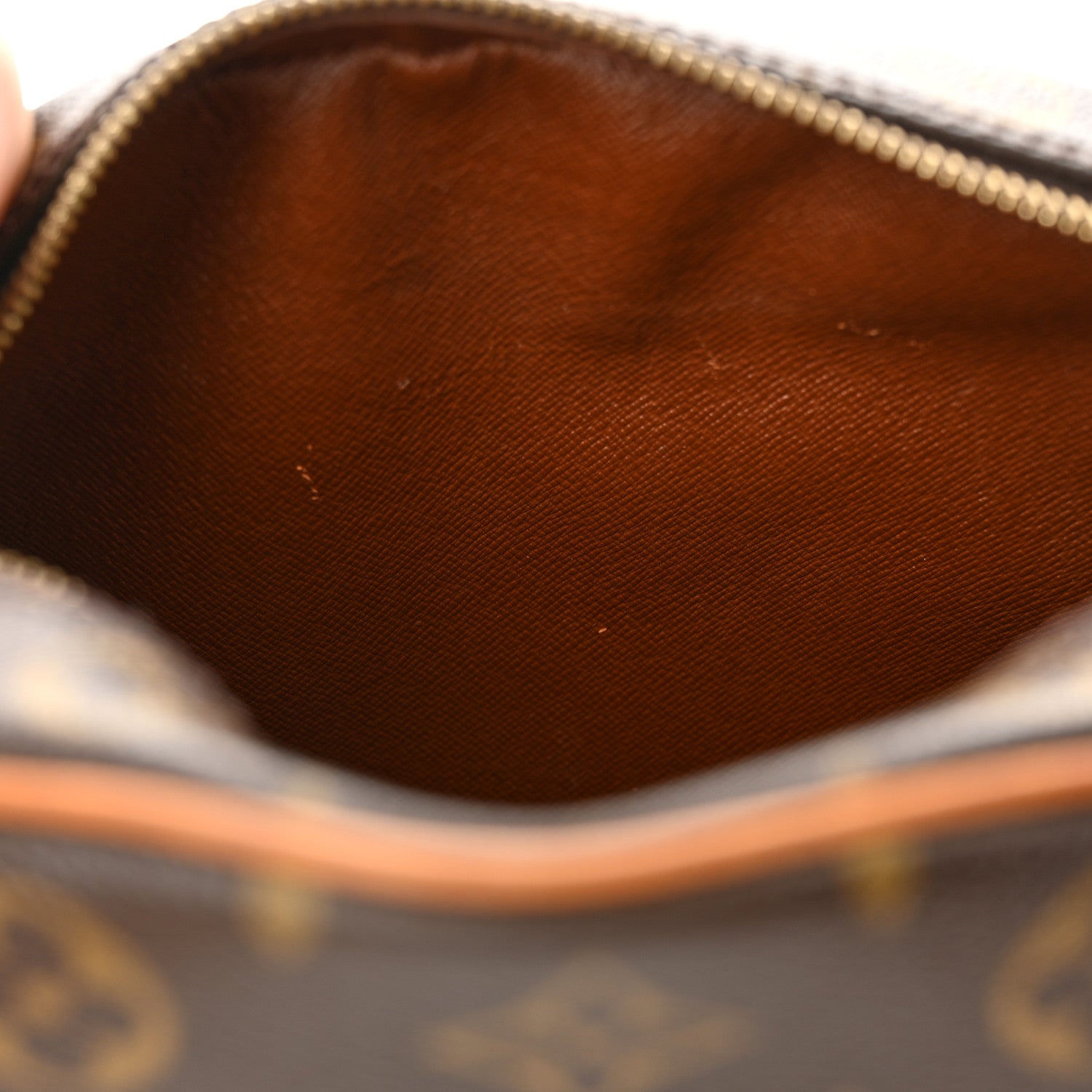 Louis Vuitton Monogram Blois 9 of 16
