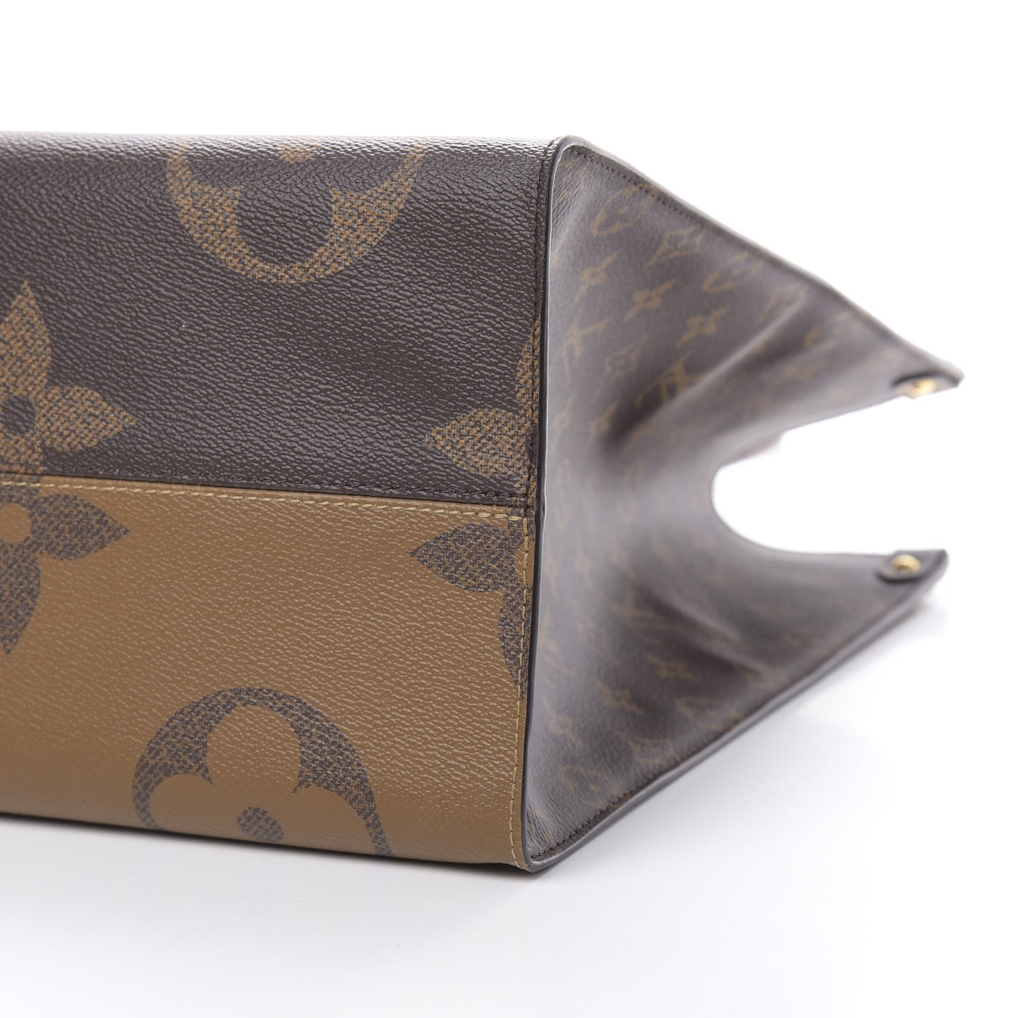 Reverse Monogram Giant Onthego GM