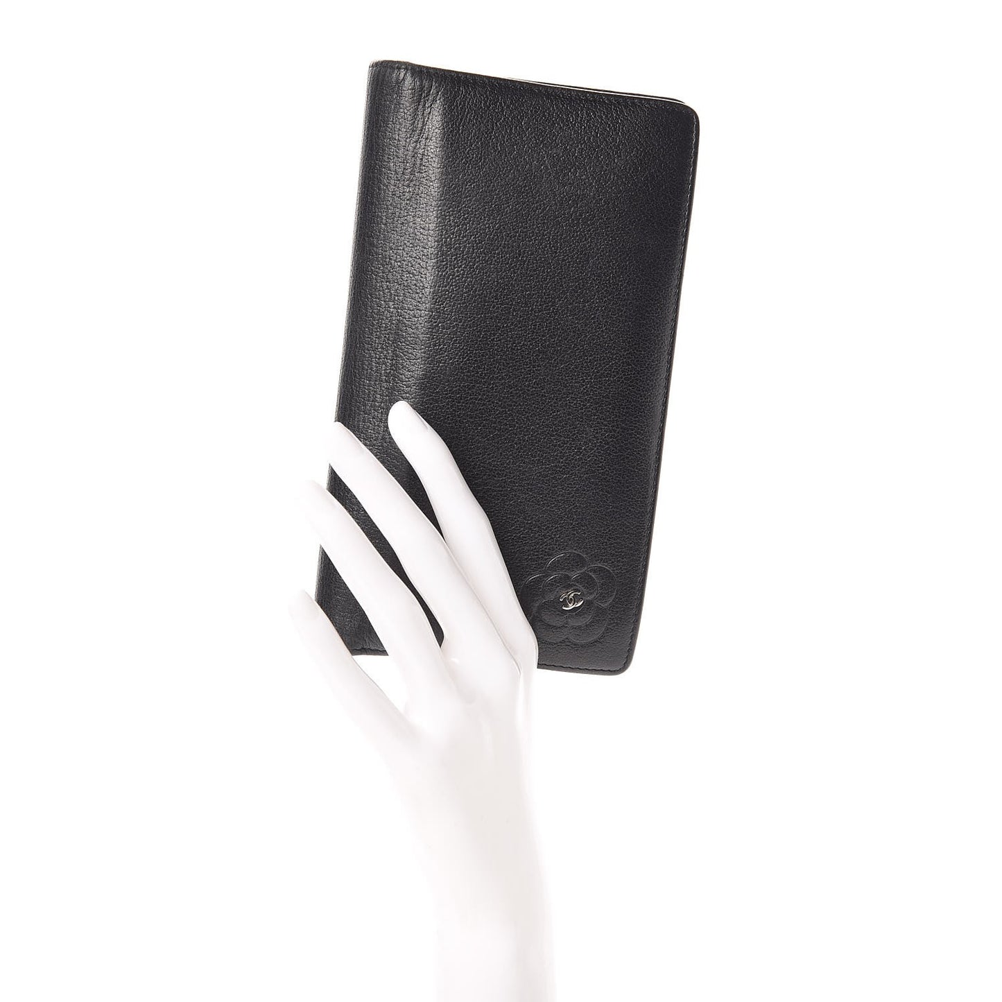 Goatskin Camellia Embossed Yen Wallet Black