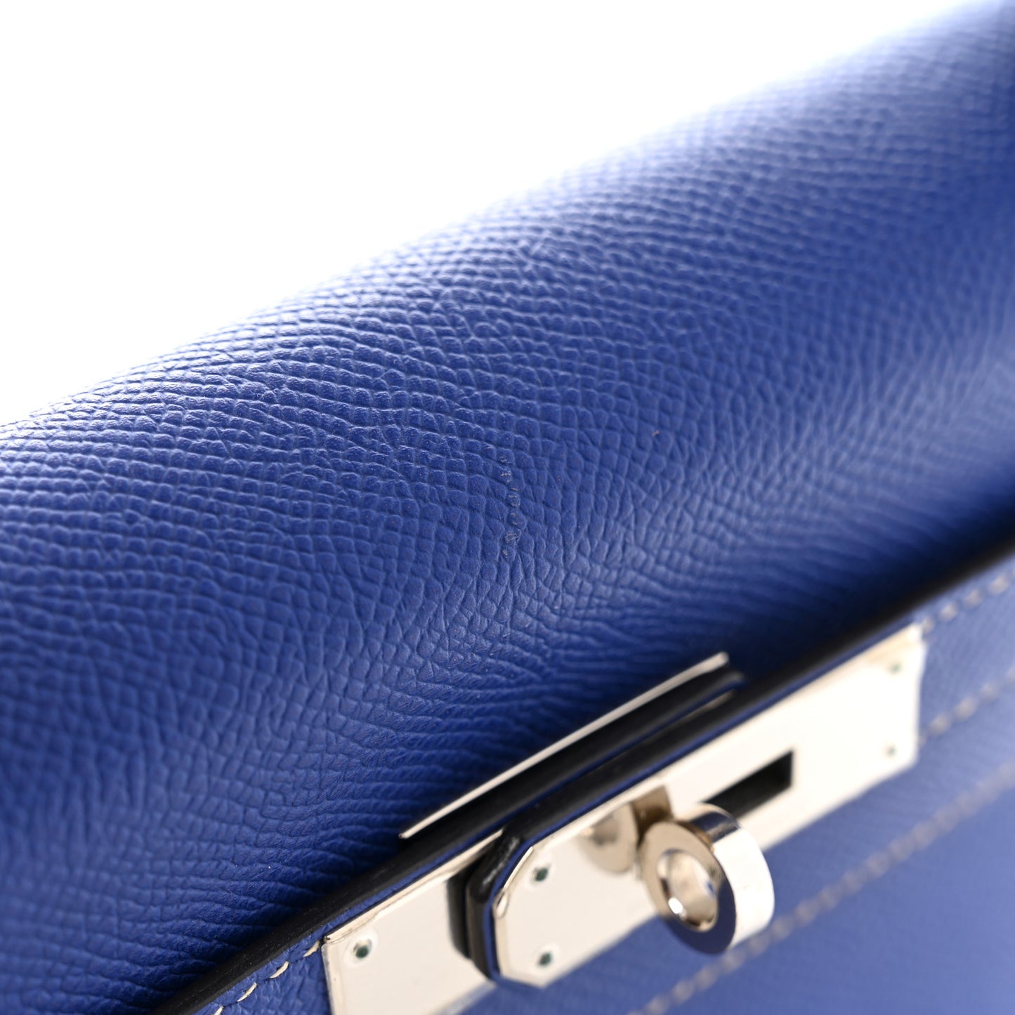 Epsom Candy Kelly Retourne 28 Bleu Electrique Mykonos